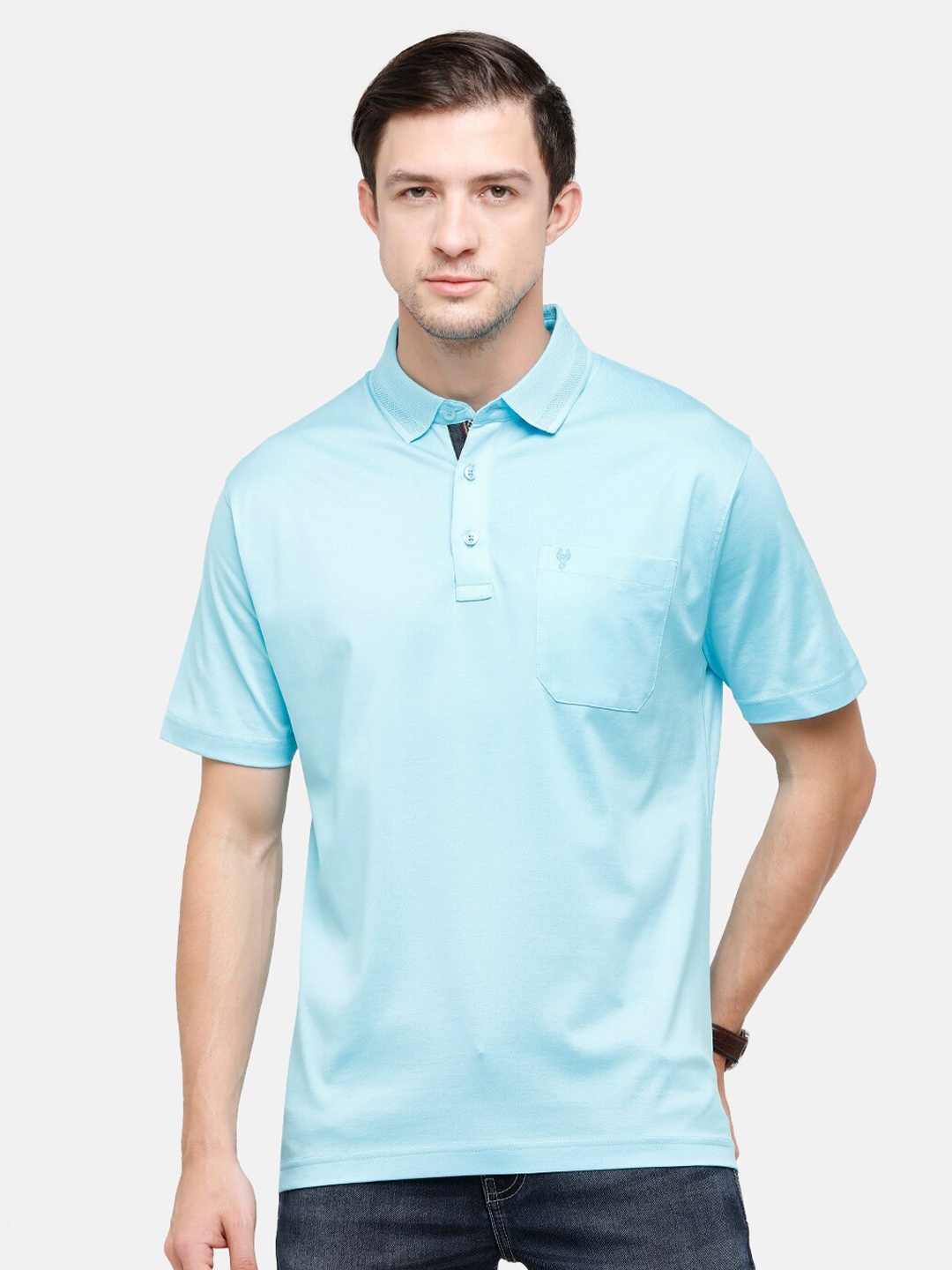 

Classic Polo Men Blue Polo Collar T-shirt