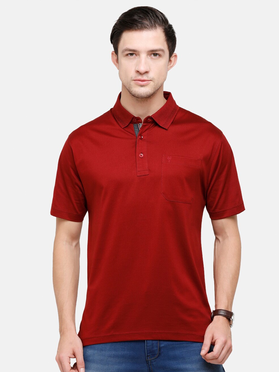 

Classic Polo Men Maroon Polo Collar Pockets T-shirt