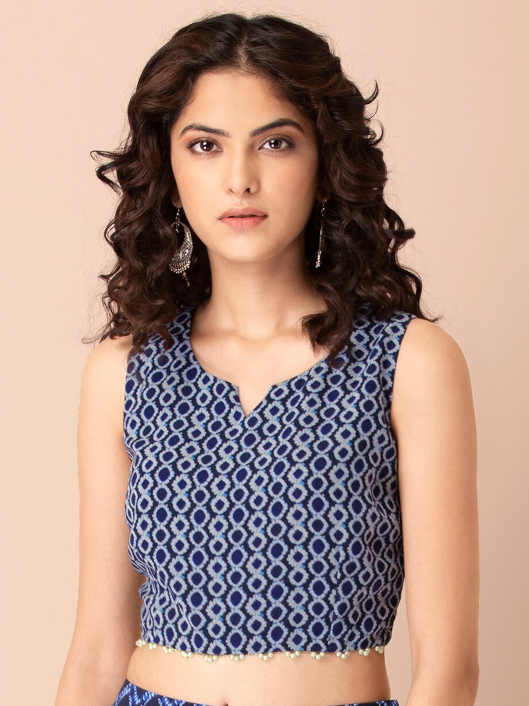 

INDYA Woman Blue Geometric Georgette Crop Top