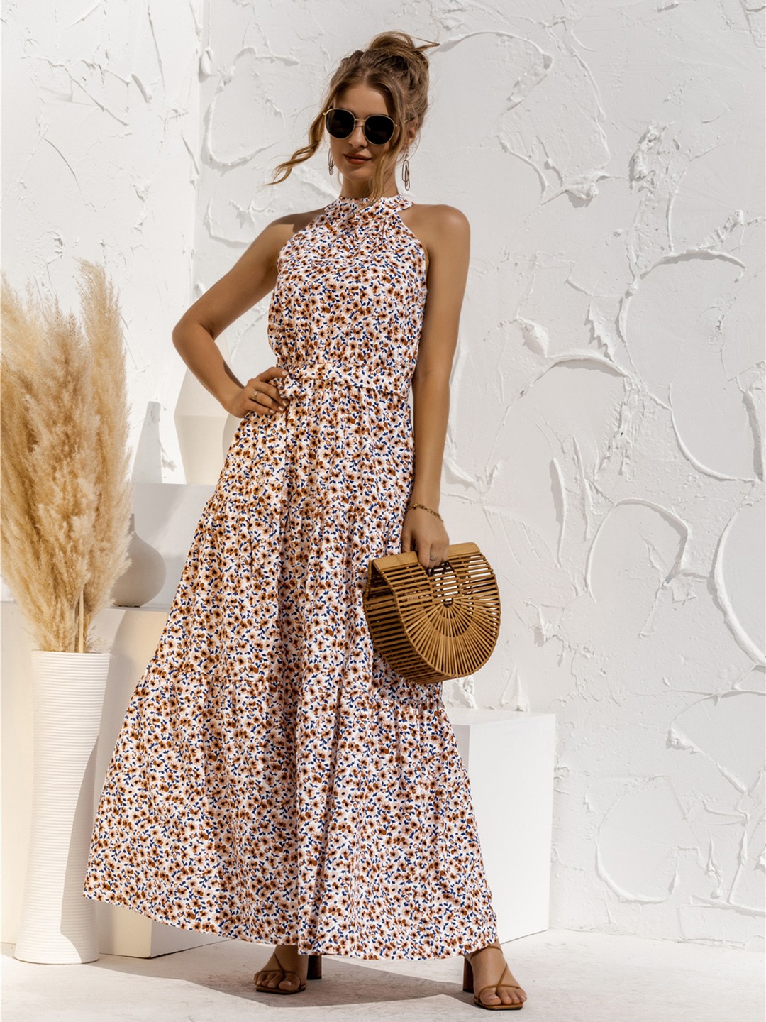 

URBANIC White & Grey Floral Maxi Dress & Belt