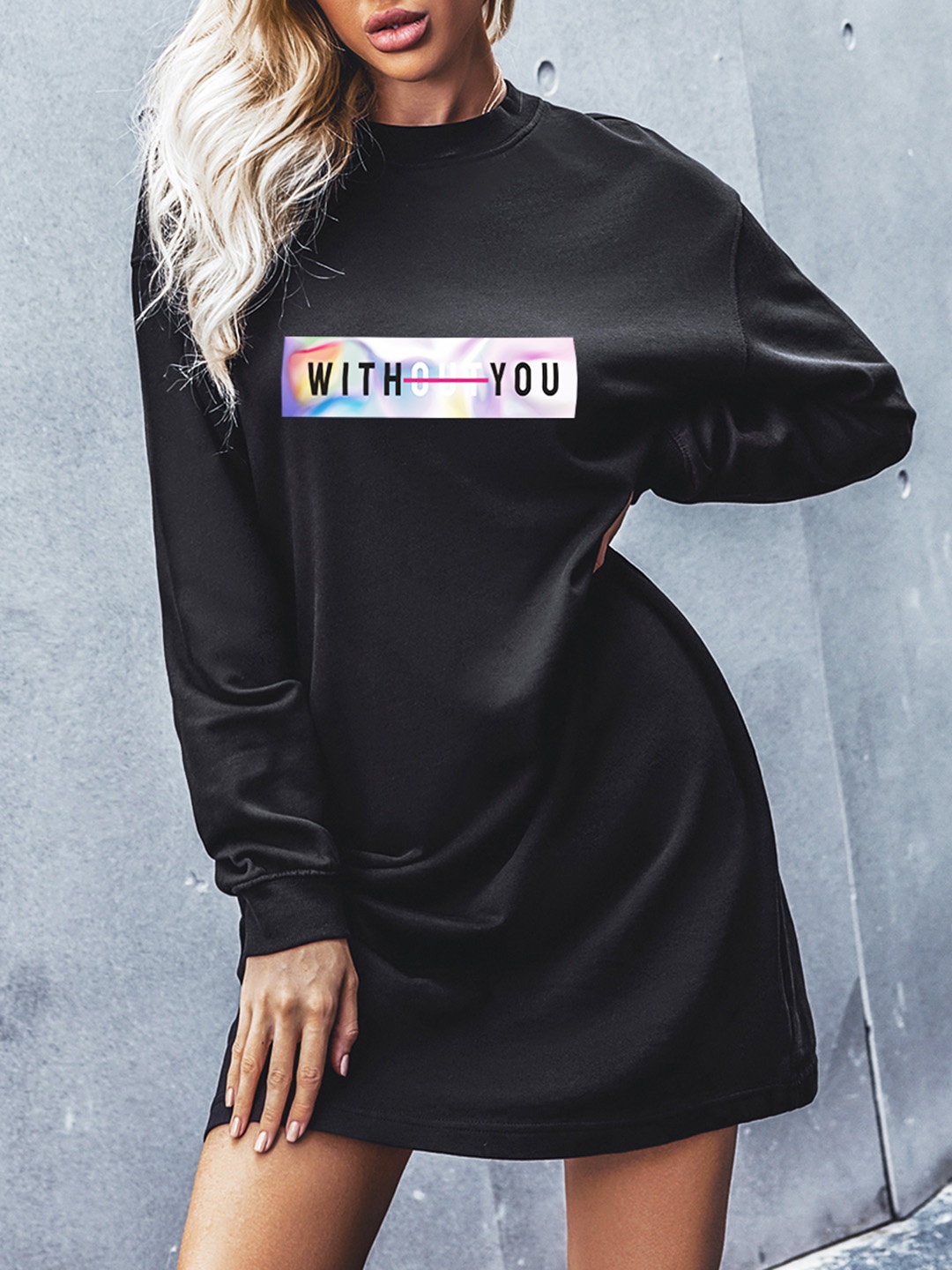 

URBANIC Women Black Solid Drop Shoulder T-shirt Dress with Typography Print Detail