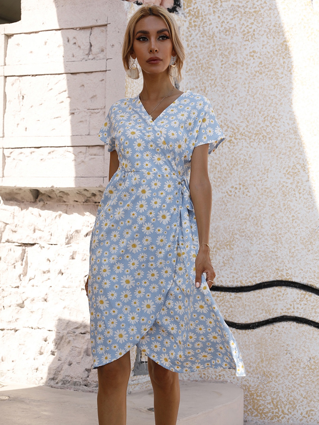 

URBANIC Black & White Floral Print Wrap Dress
