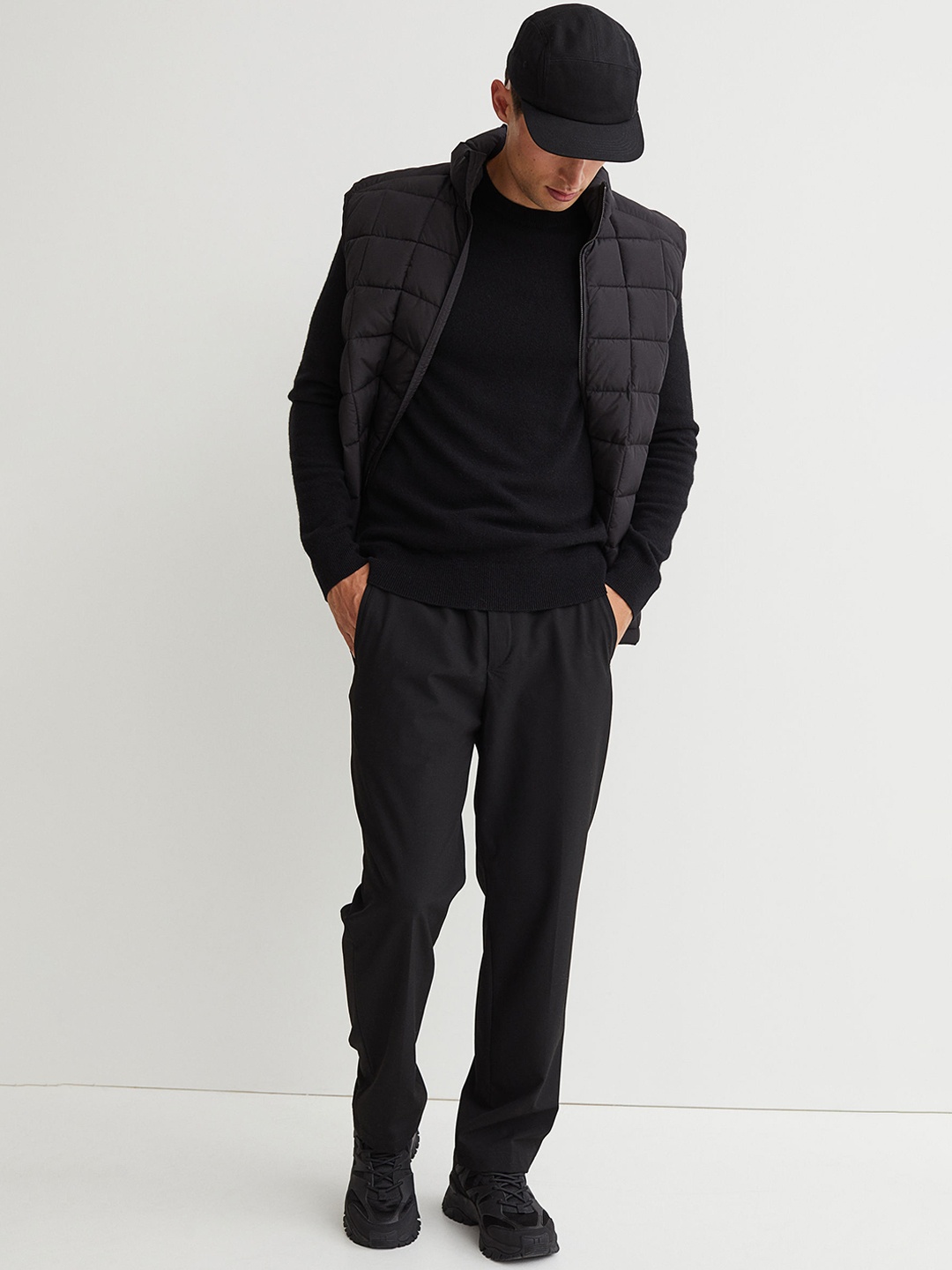 

H&M Men Black Cashmere Jumper