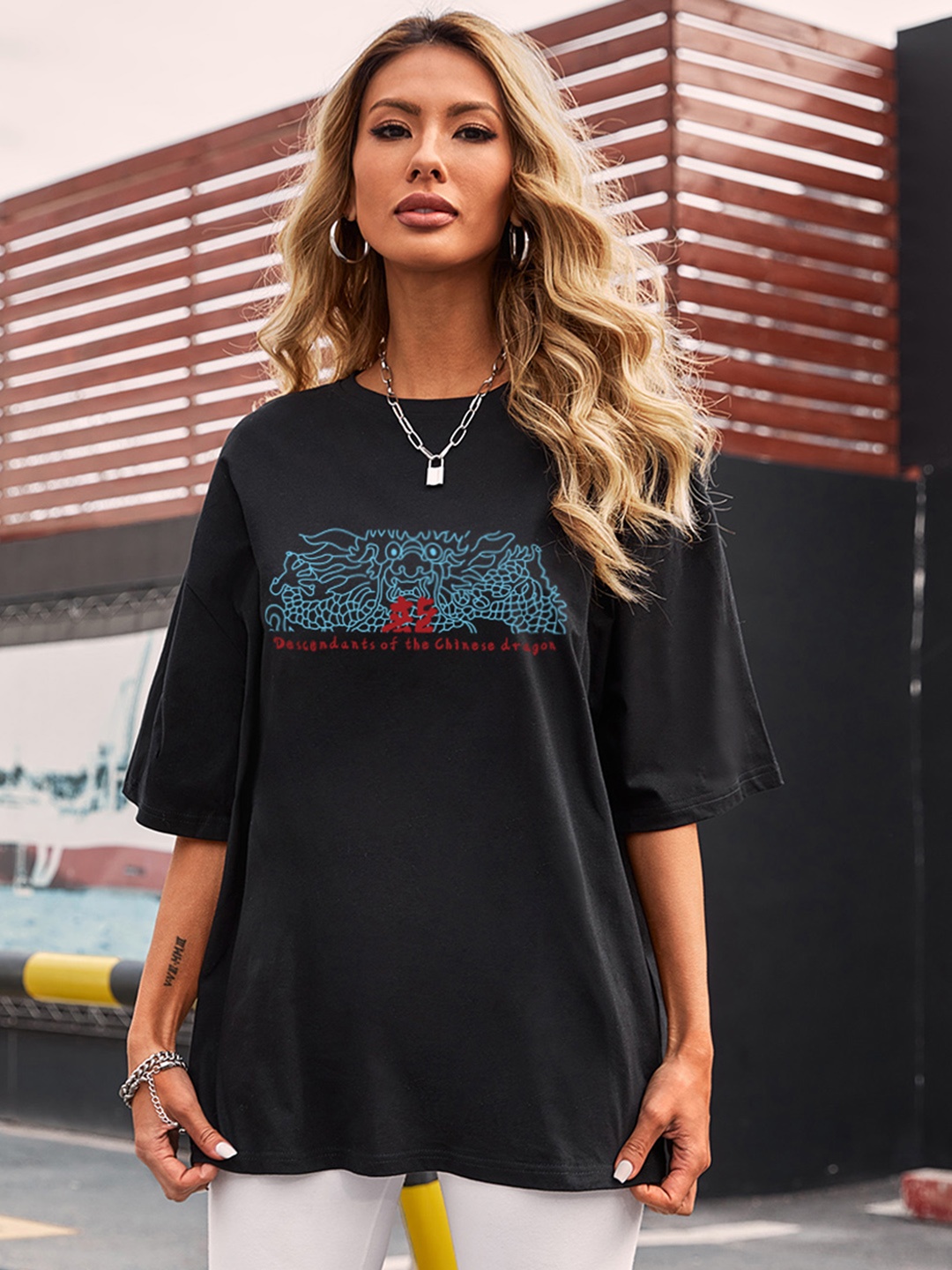 

URBANIC Women Black & Blue Conversational Print Drop-Shoulder Sleeves Pure Cotton T-shirt