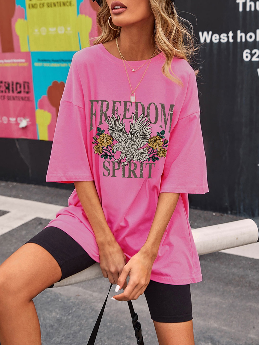 

URBANIC Women Black Typography Printed Drop-Shoulder Sleeves T-shirt