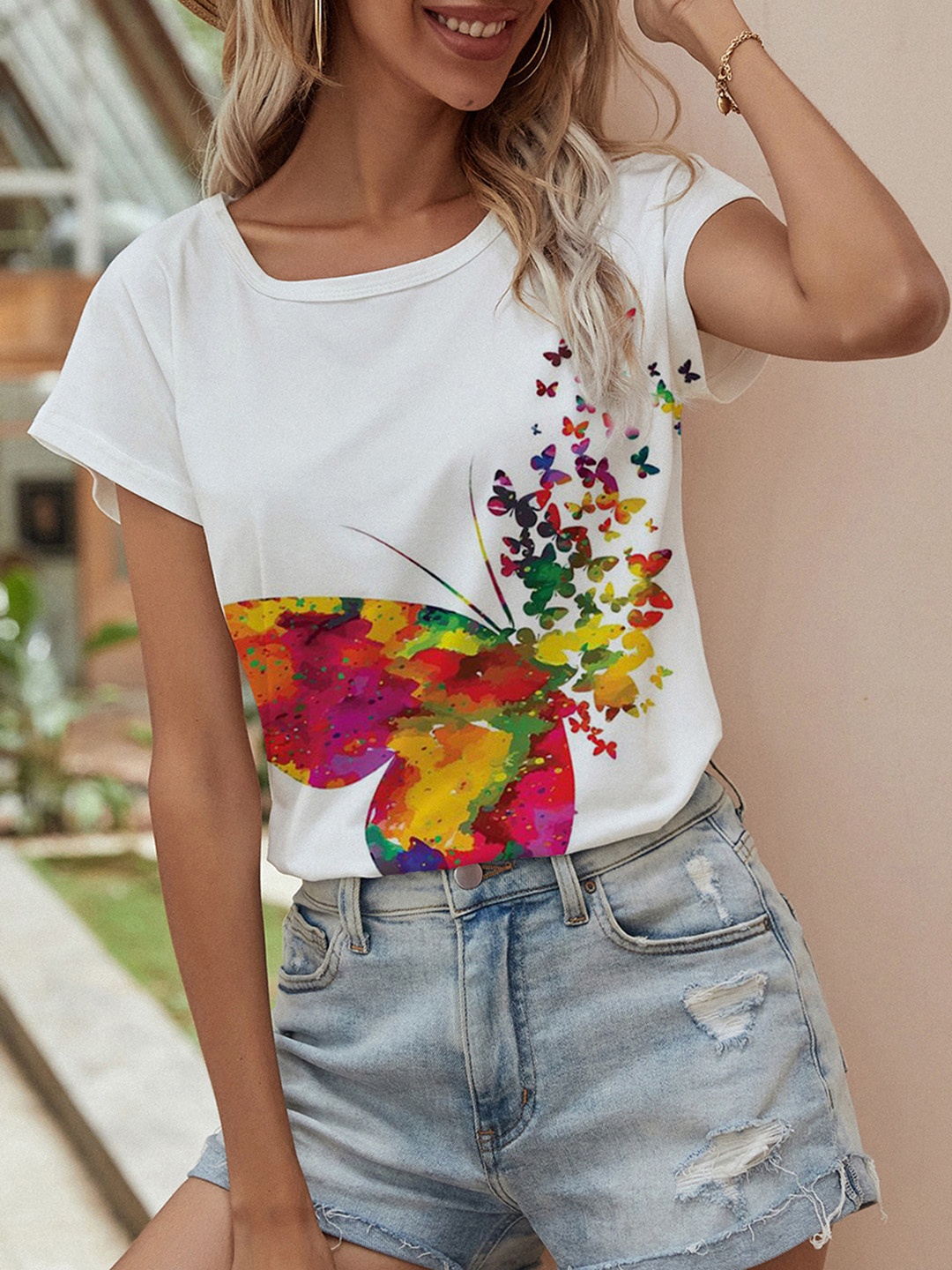 

URBANIC Women White Printed Extended Sleeves Longline T-shirt