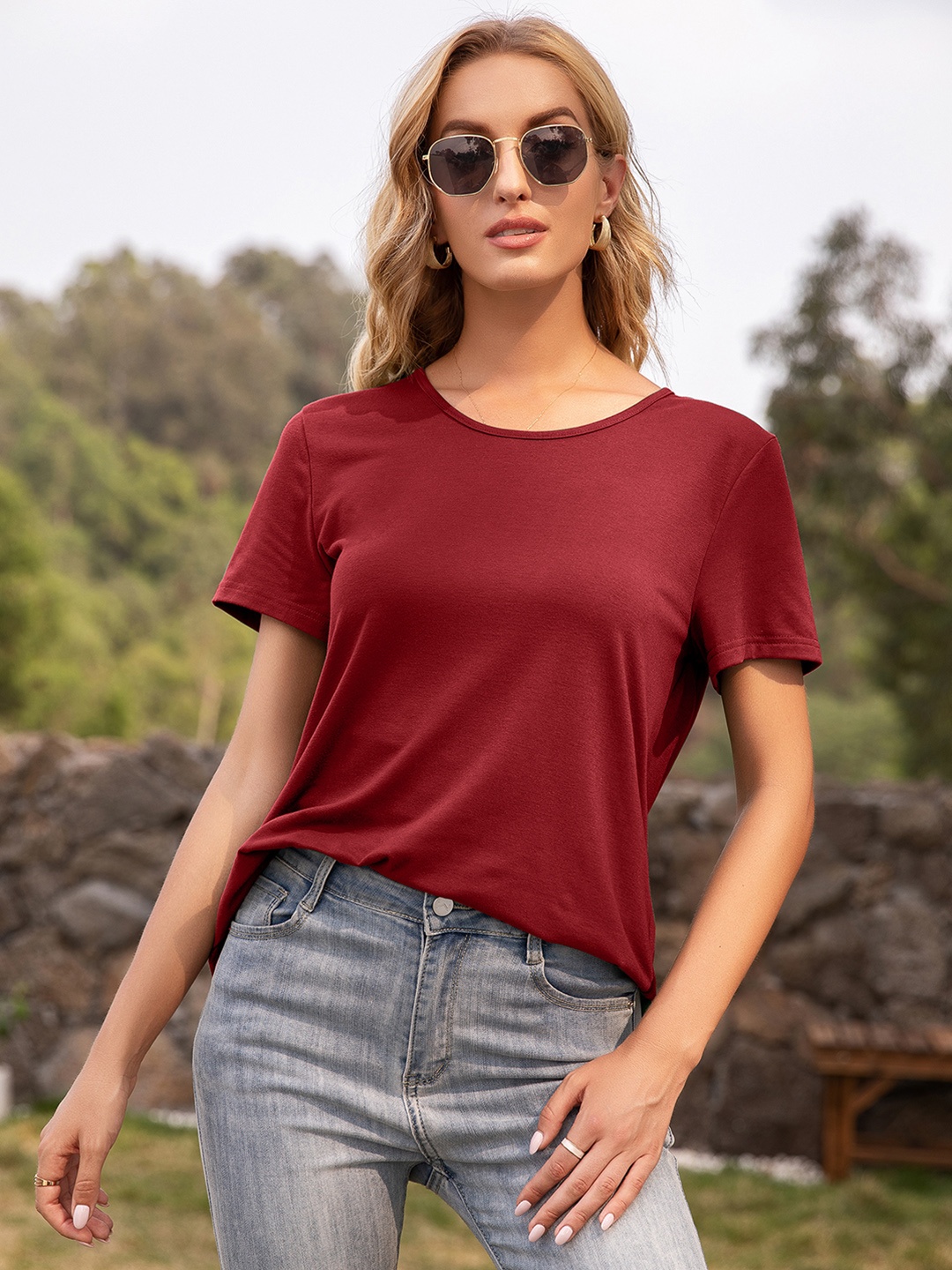 

URBANIC Women Solid Burgundy T-shirt With Contrast Back Lace