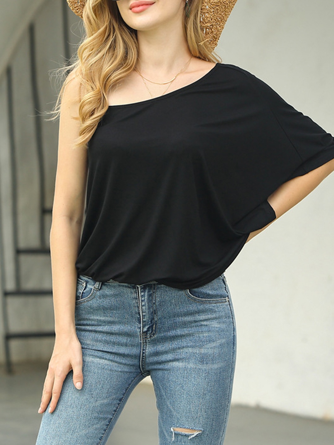 

URBANIC Women Black Solid One-Shoulder Sleeves T-shirt