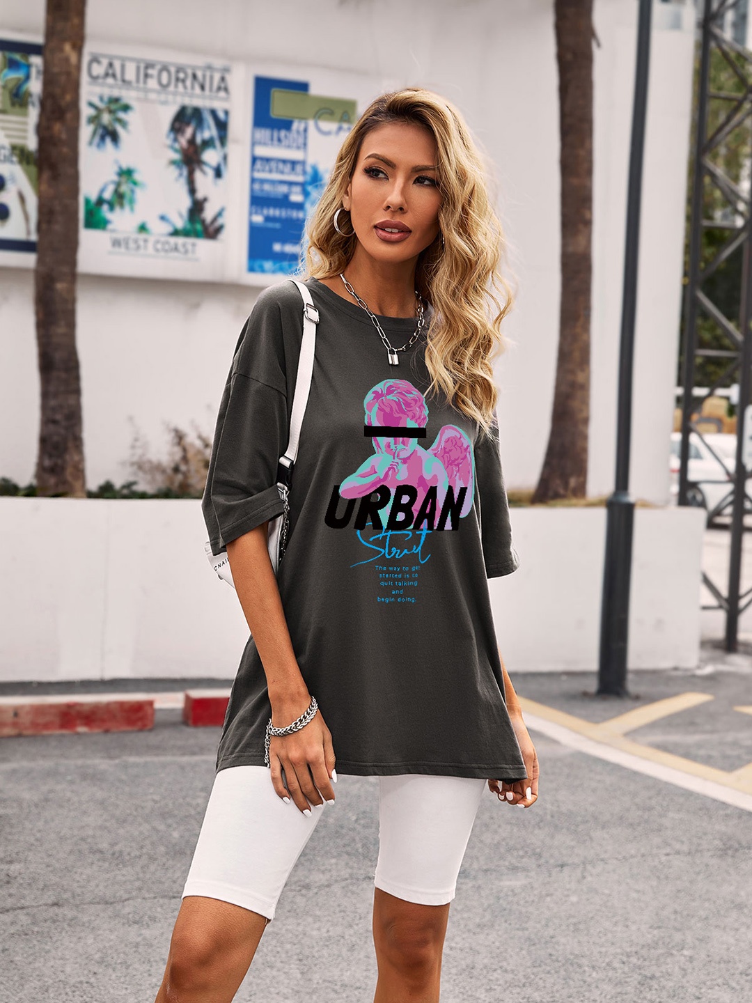 

URBANIC Women Grey & Pink Typography Printed Drop-Shoulder Sleeves T-shirt