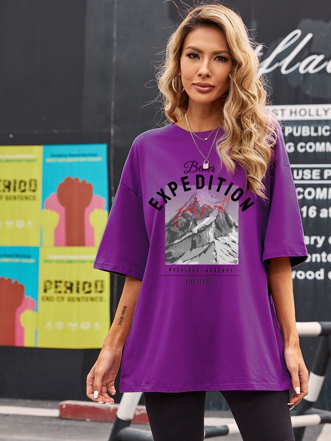 

URBANIC Women Purple Relaxed Fit Typography Printed Drop-Shoulder Sleeves Longline T-shirt