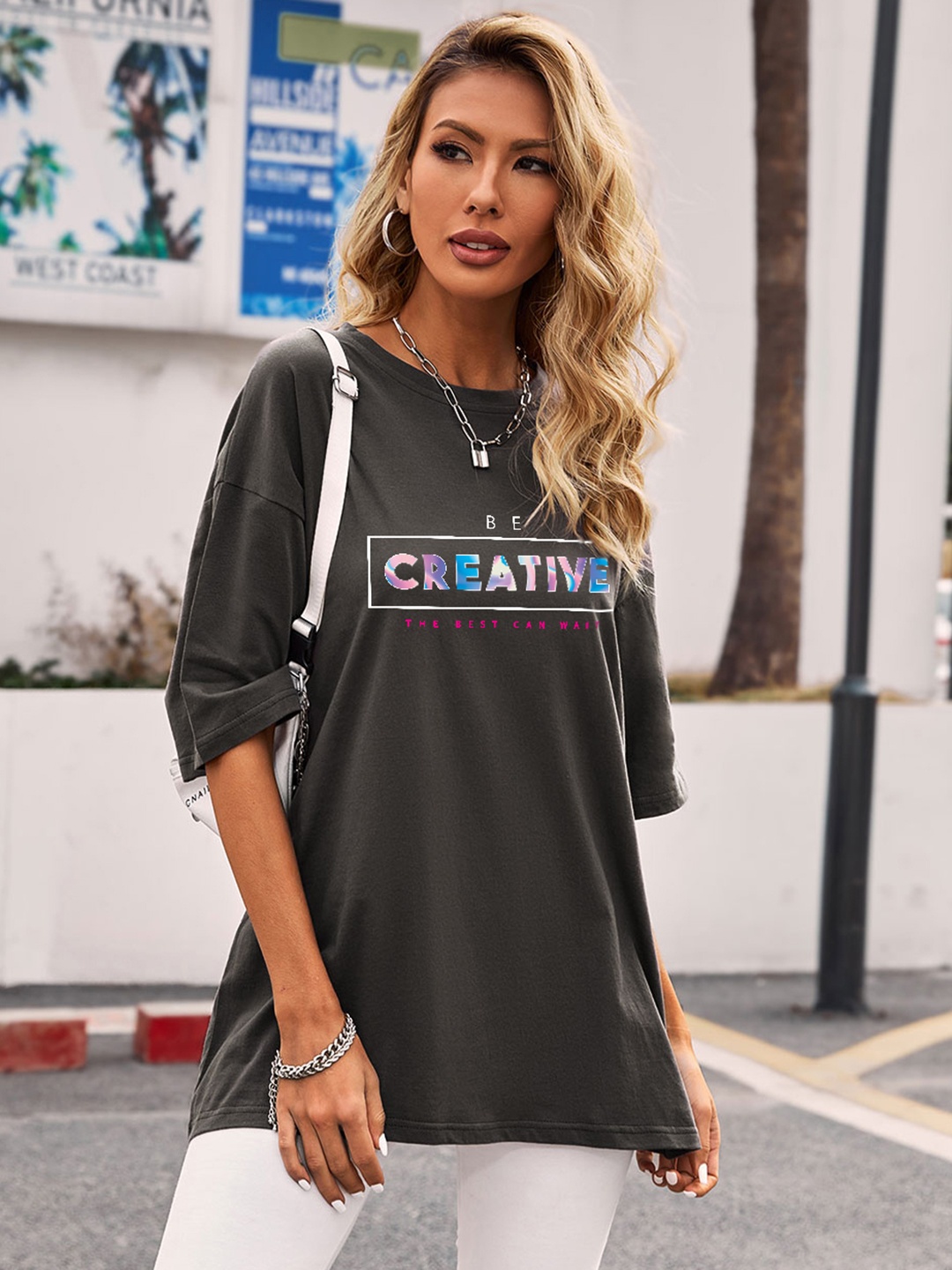 

URBANIC Women Charcoal Grey Printed Drop-Shoulder Sleeves Relaxed Fit Longline T-shirt