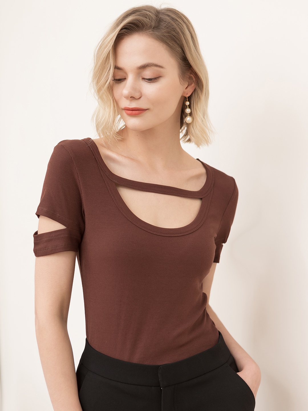 

URBANIC Women Brown Solid Cut Outs Detail Slim Fit T-shirt