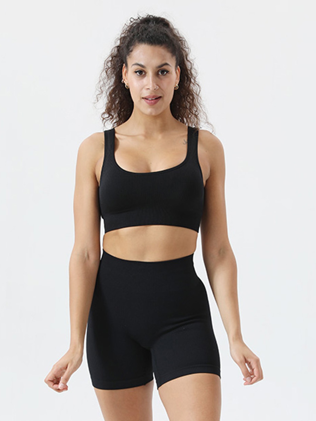 

URBANIC Women Black Ribbed Slim-Fit Padded Gym Track Suit
