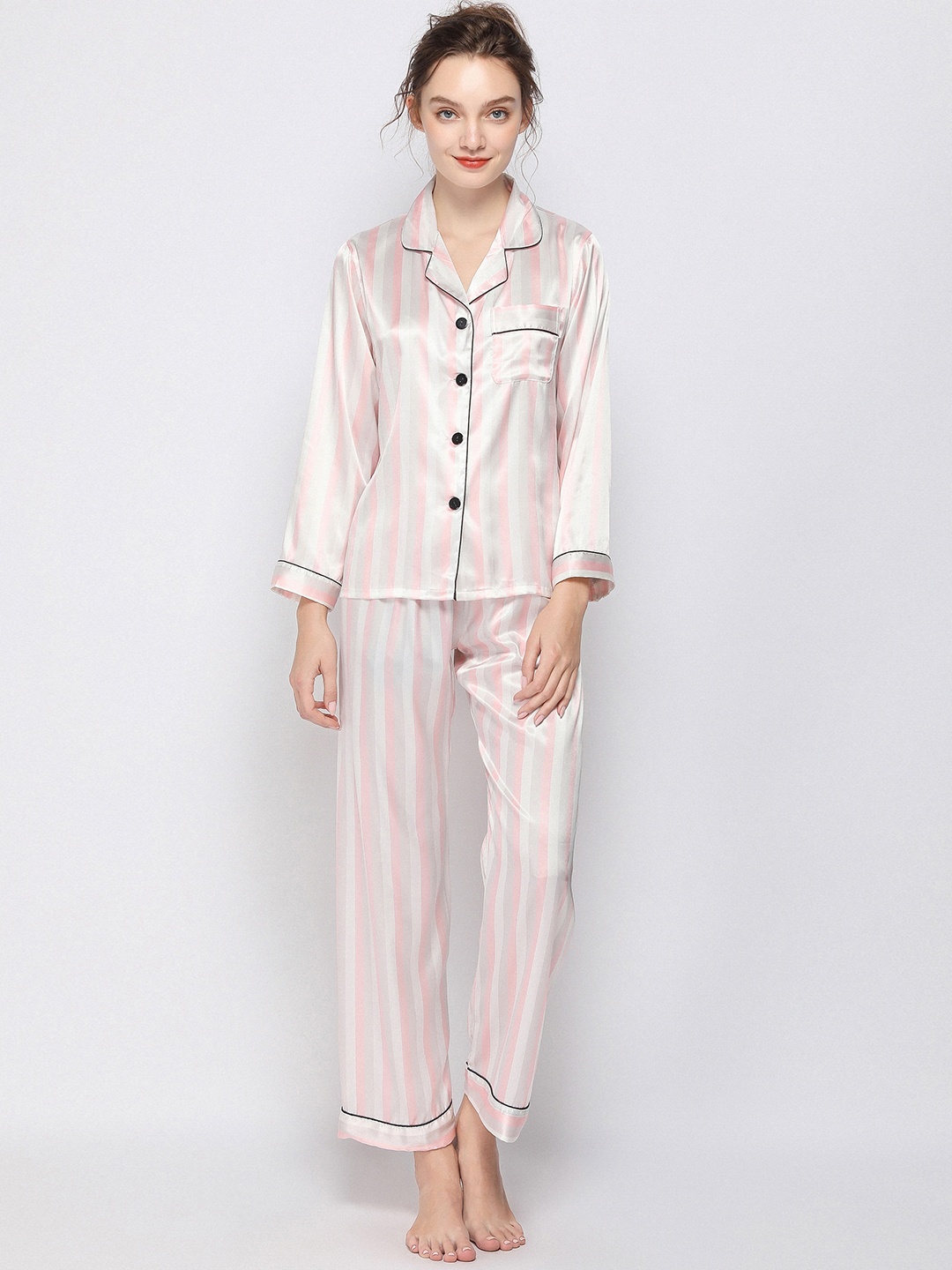 

URBANIC Women Pink & Black Printed Night suit