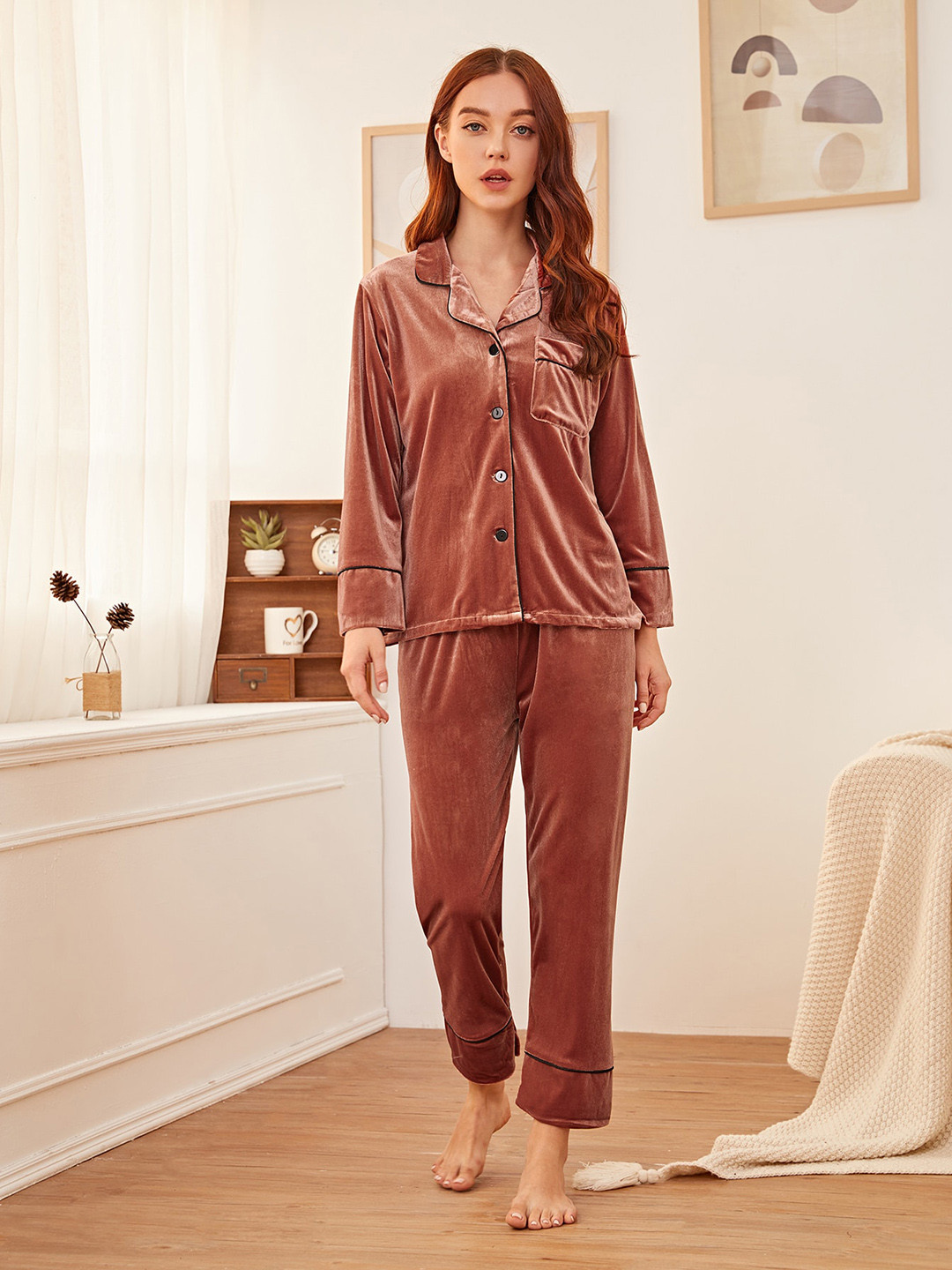 

URBANIC Women Brown Solid Velvet Night suit