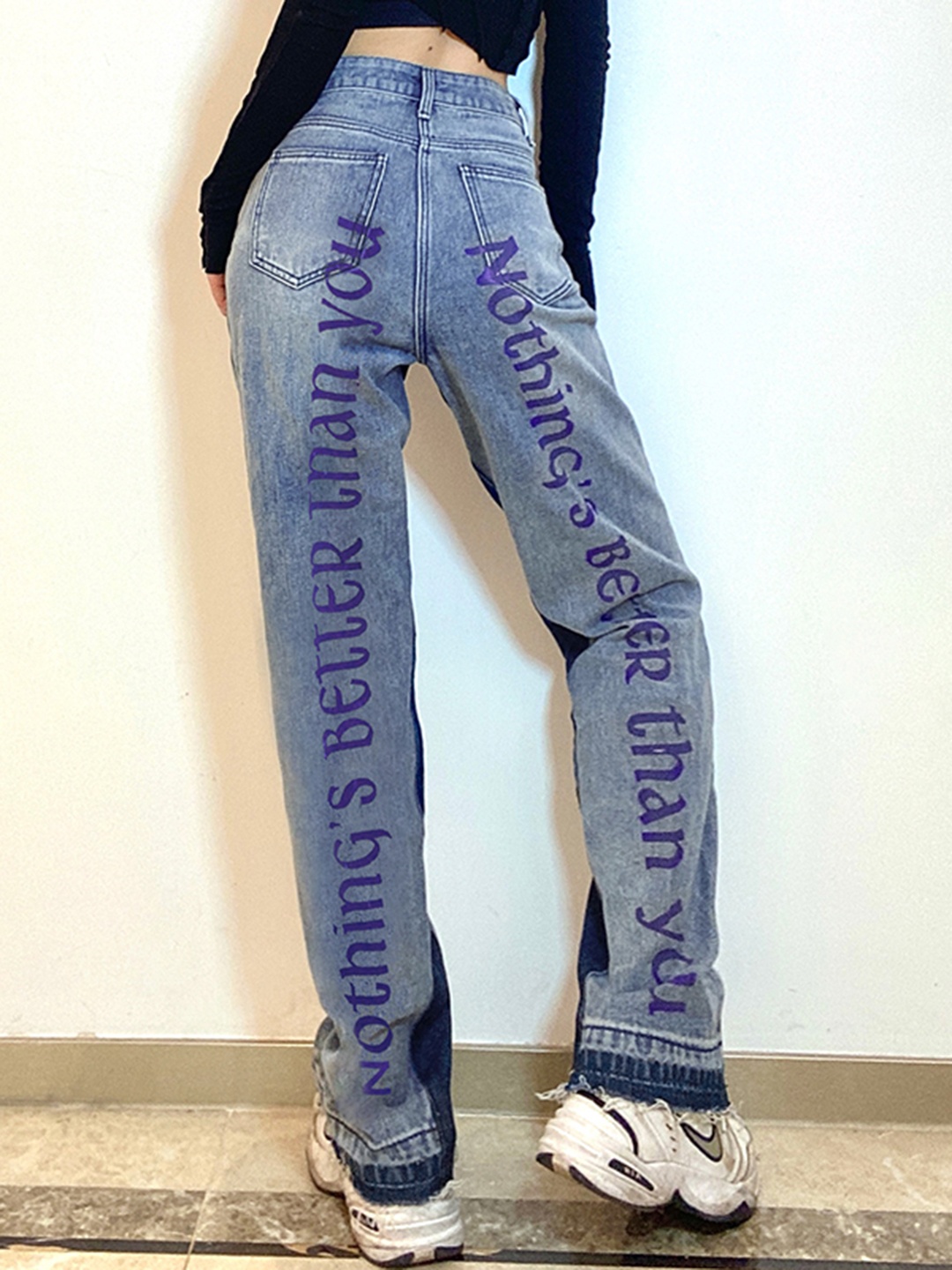 

URBANIC Women Blue Straight Fit Light Fade Printed Stretchable Jeans