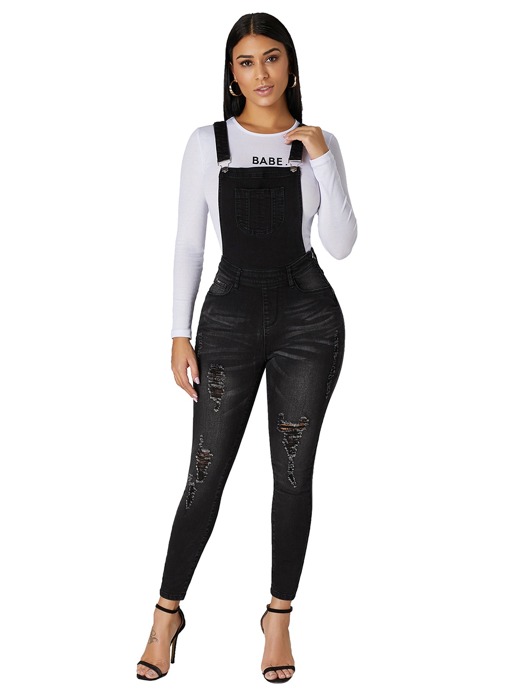 

URBANIC Women Black Skinny Fit Mildly Distressed Light Fade Denim Dungarees