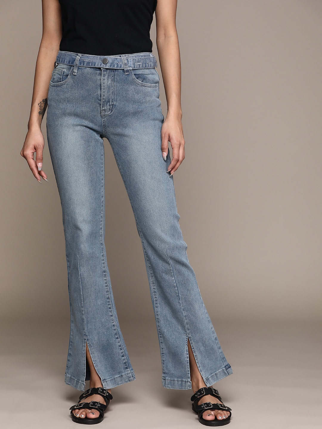 

URBANIC Women Blue Cotton Flared High-Rise Light Fade Jeans