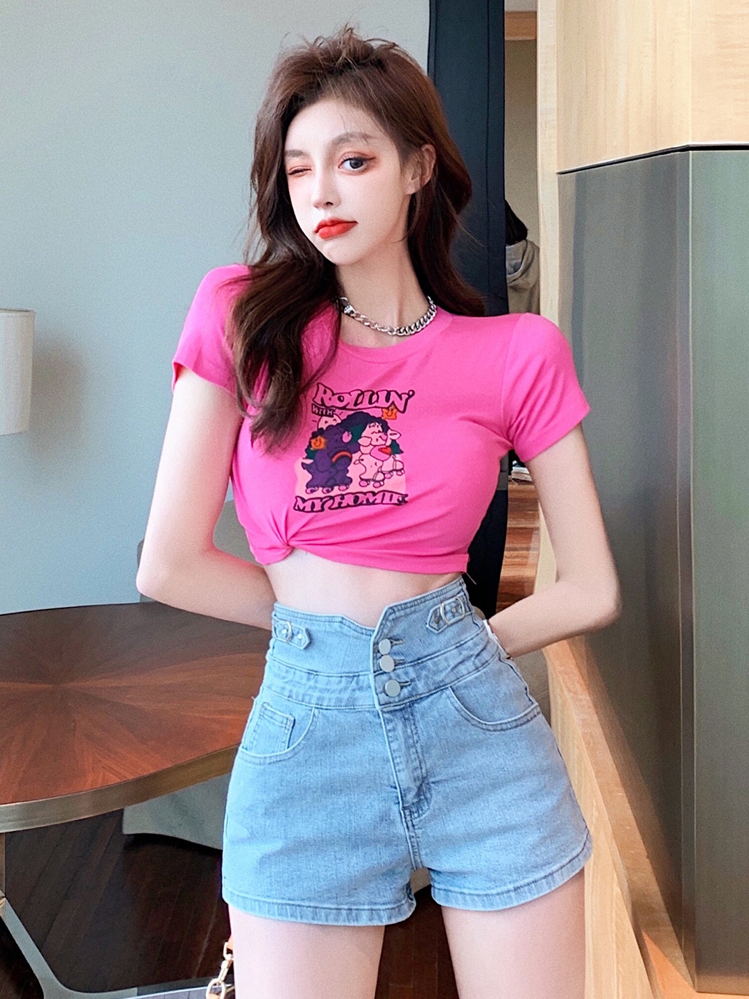 

URBANIC Women Blue Slim Fit High-Rise Denim Shorts
