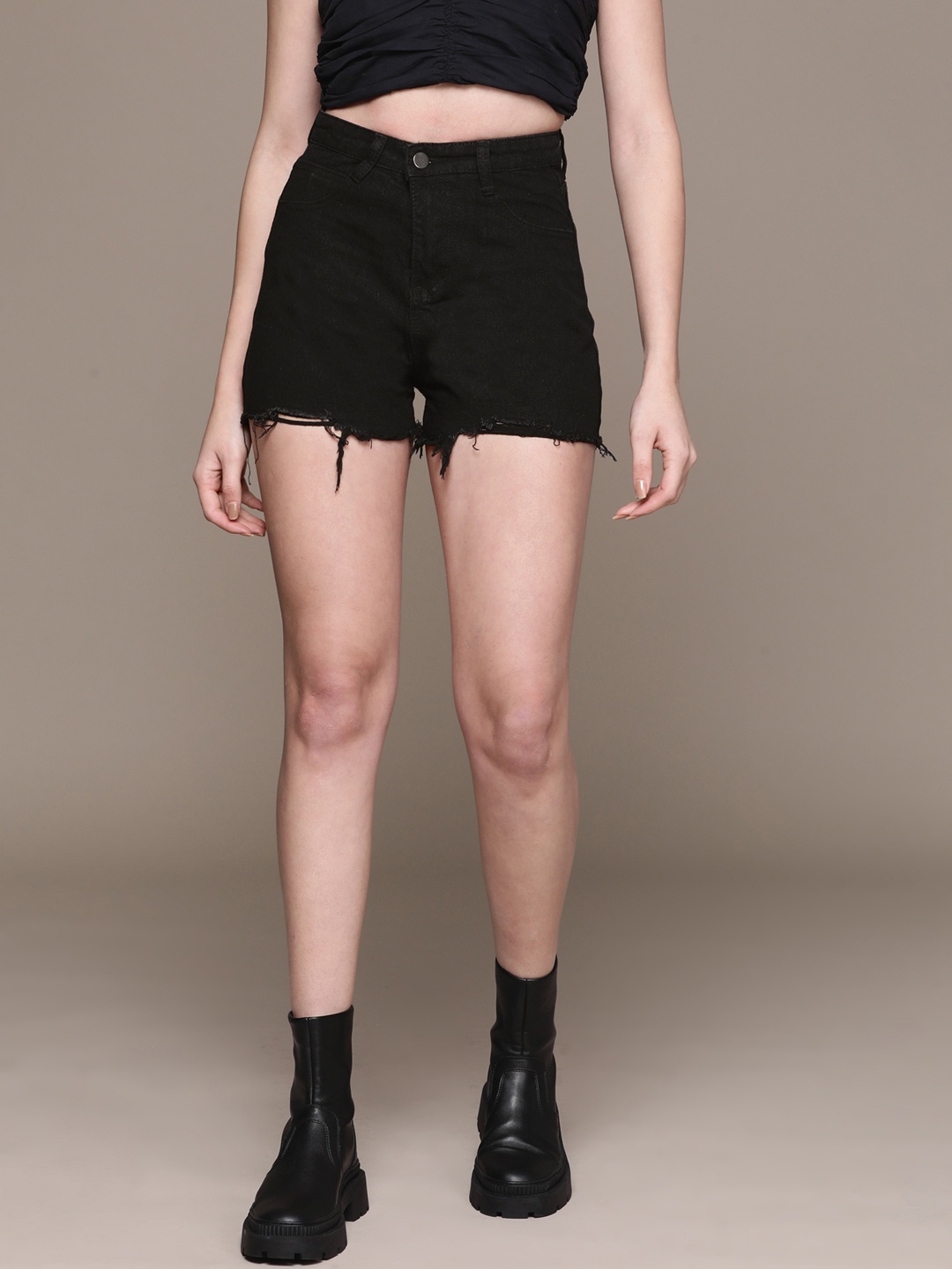 

URBANIC Women Black Solid Raw Hem Wide Leg Cotton Denim Shorts