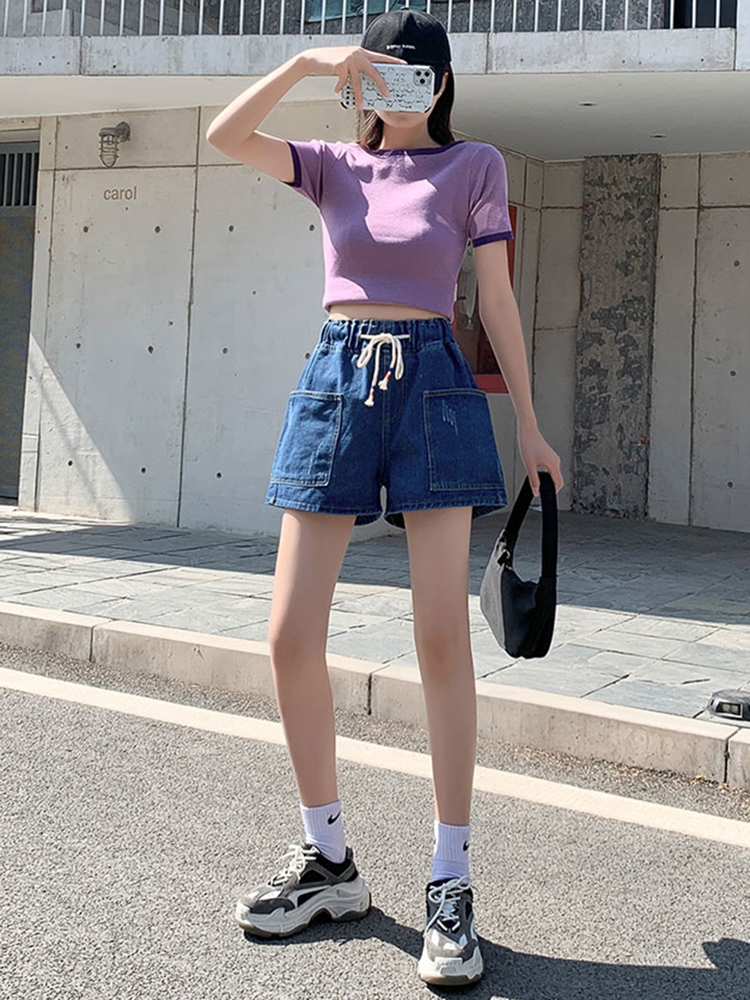 

URBANIC Women Blue Solid Denim Shorts