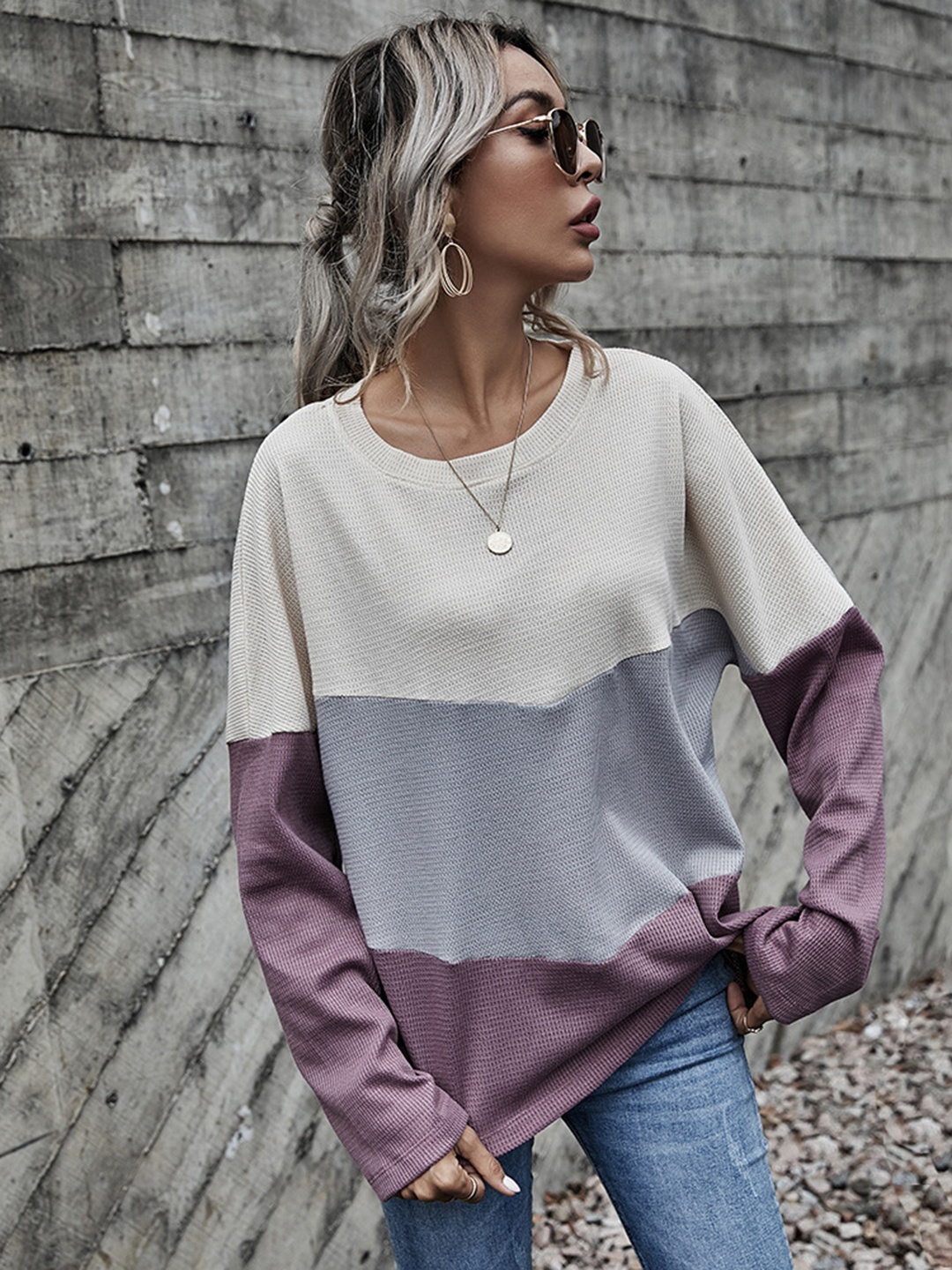 

URBANIC Women Off White & Grey Colourblocked Pullover