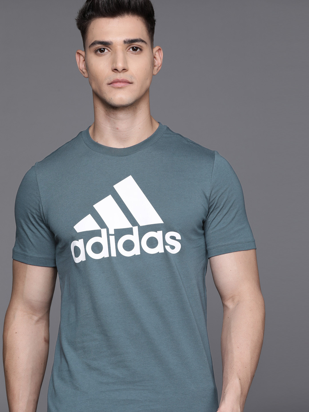 

ADIDAS Men Grey & White Brand Logo SJ Pure Cotton Printed T-shirt