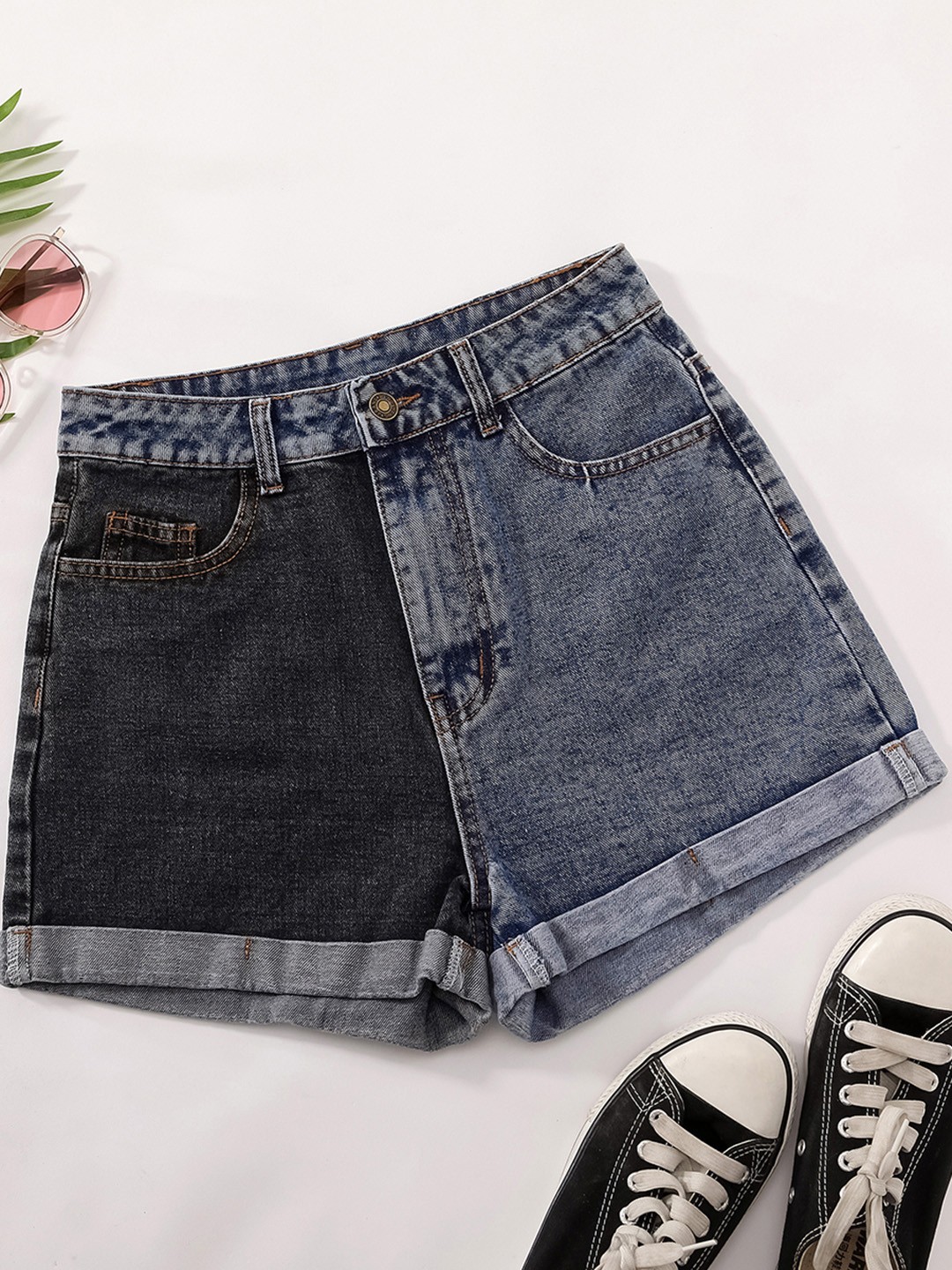 

URBANIC Women Blue & Charcoal Grey Colourblocked Cotton Denim Shorts