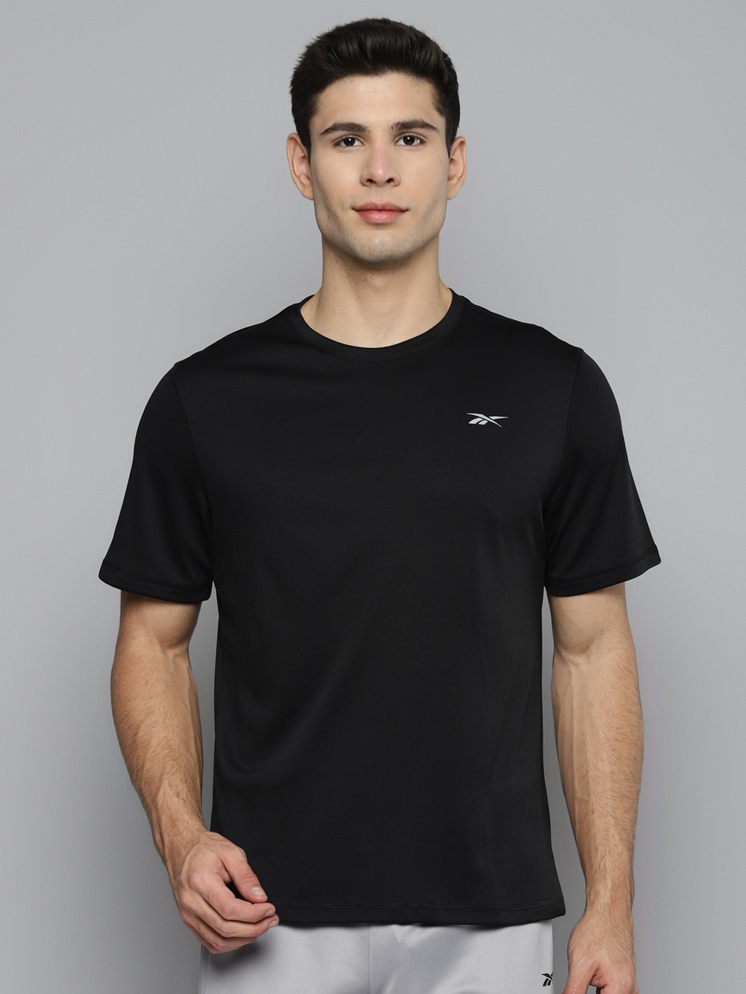 

Reebok Men Black Basic Solid SPEEDWICK Running T-shirt