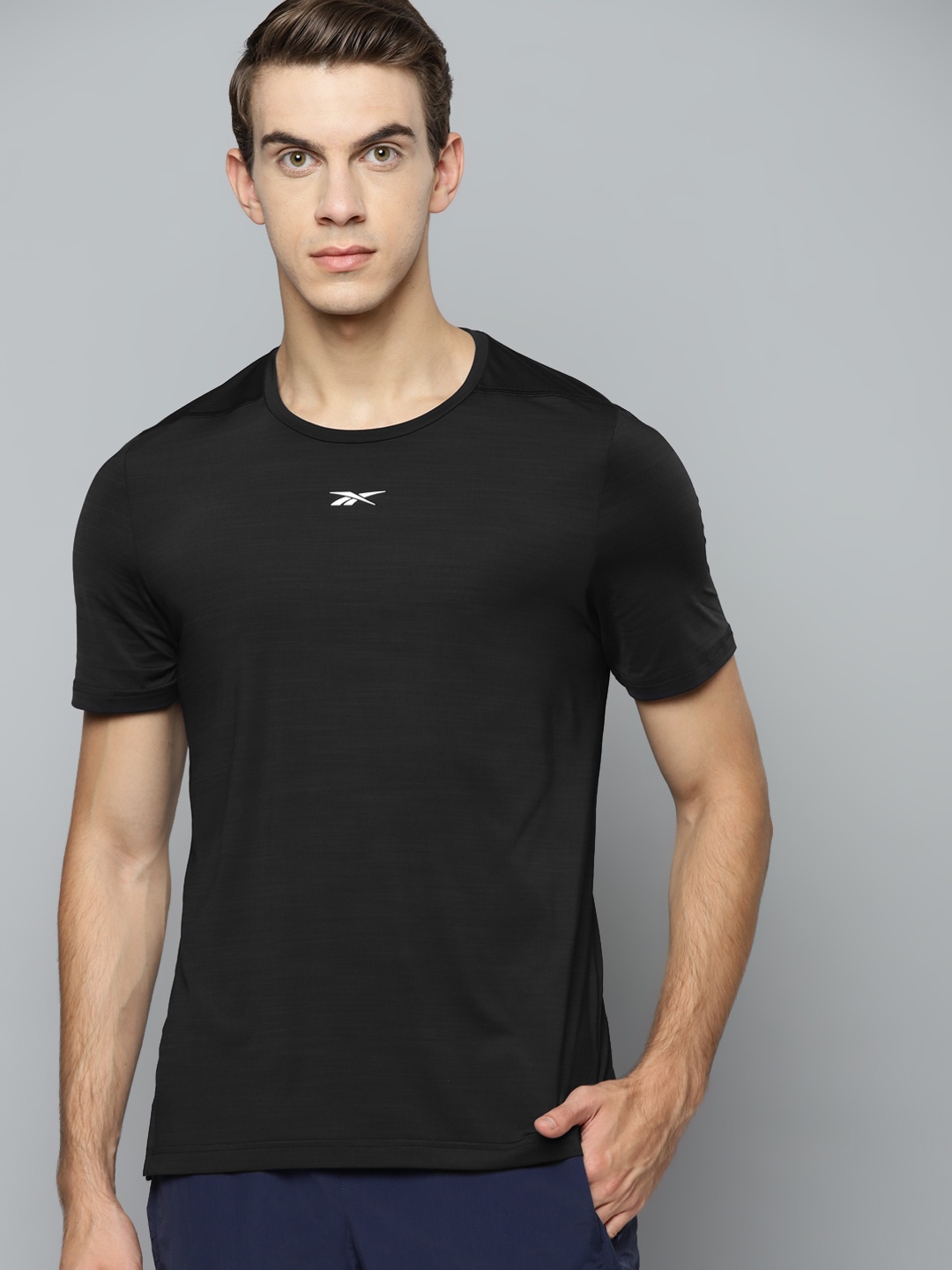 

Reebok Men Black TS Activchill Solid Move Training T-shirt