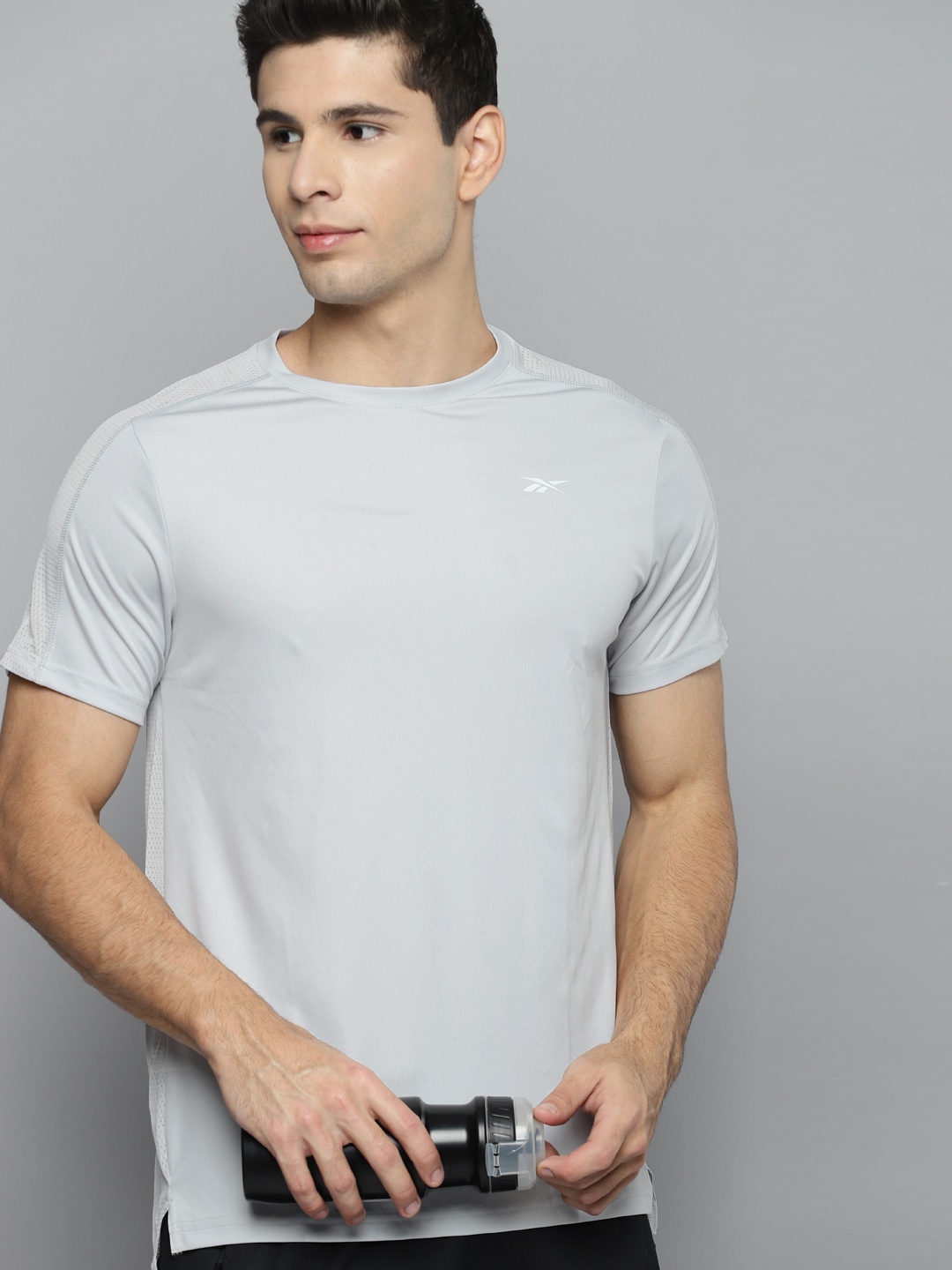 

Reebok Men Grey Training Workout Ready Tech Training T-shirt, Charcoal