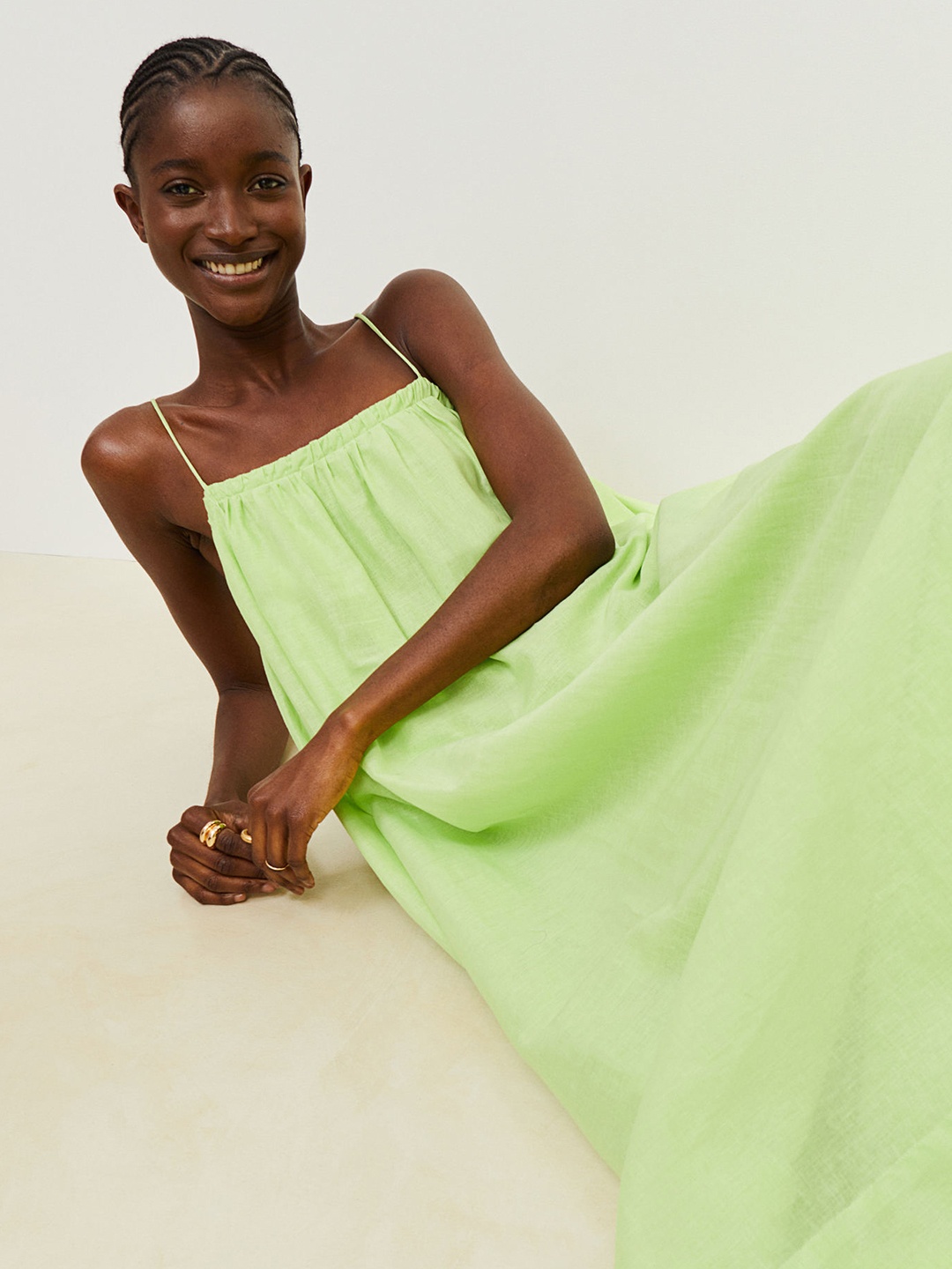 

H&M Women Green Voluminous Linen-Blend Dress