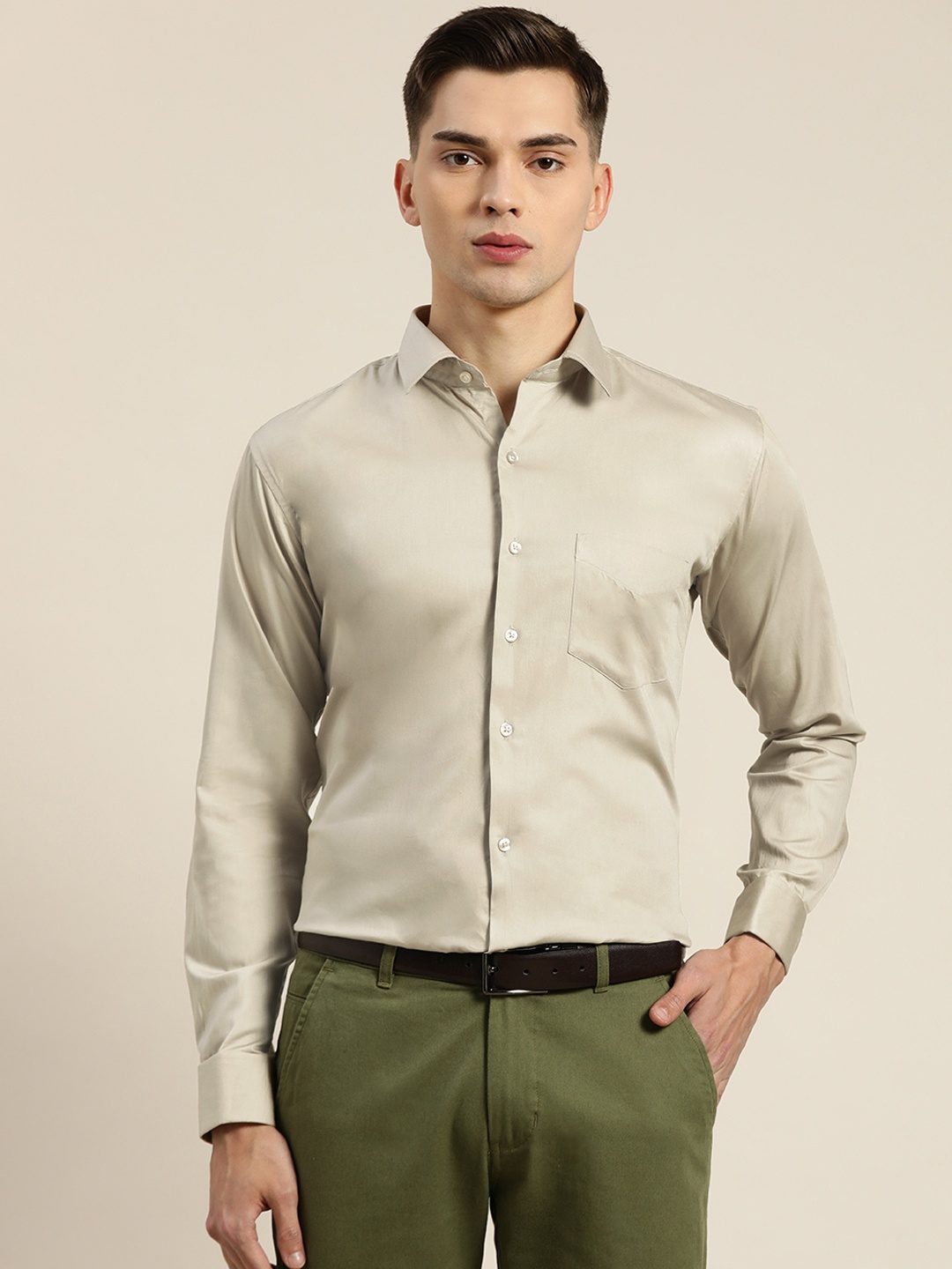 

Hancock Men Beige Solid French Cuff Pure Cotton Slim Fit Formal Shirt