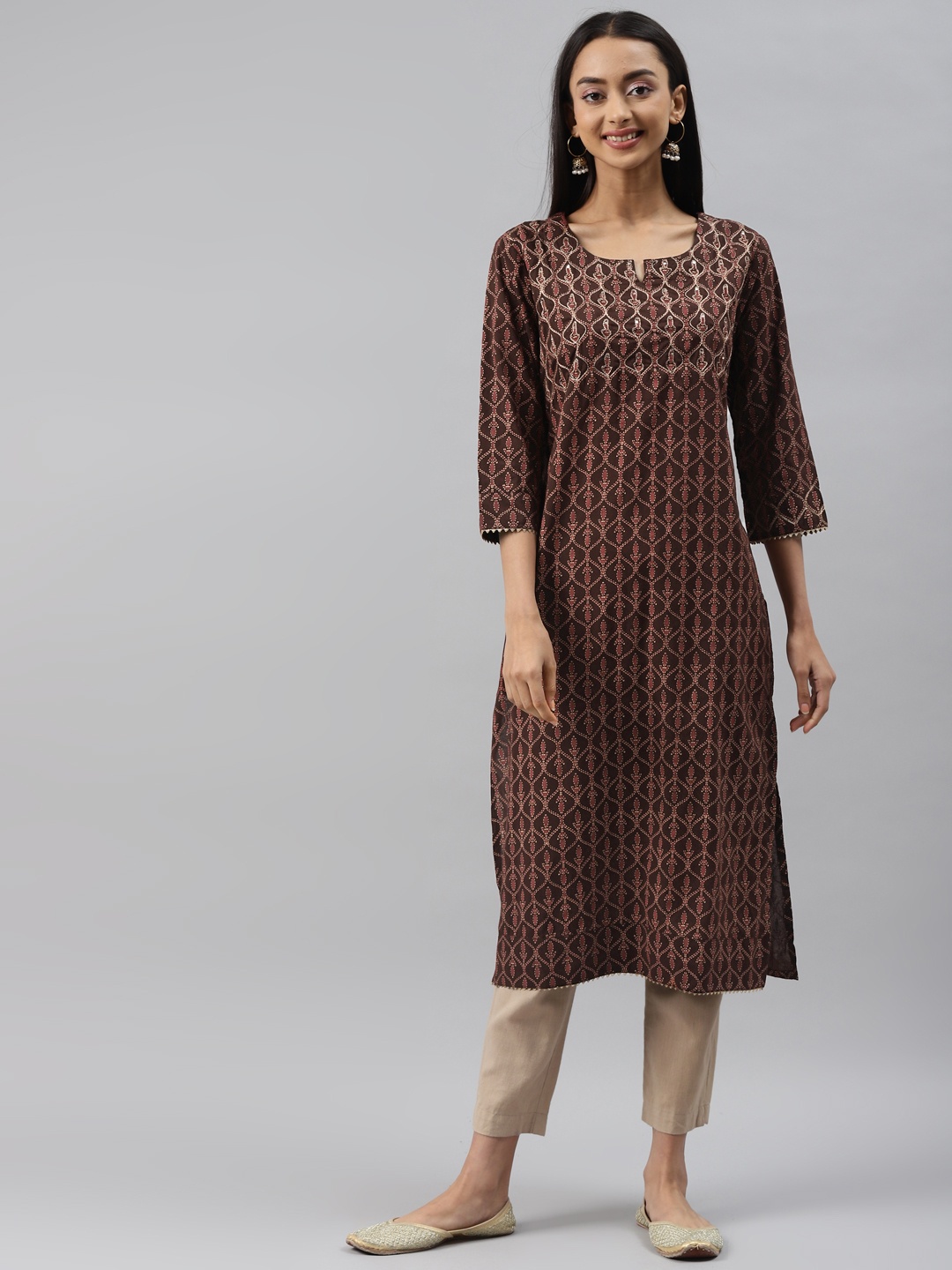 

Meeranshi Women Brown & Gold-Toned Geometric Embroidered Keyhole Neck Cotton Kurta