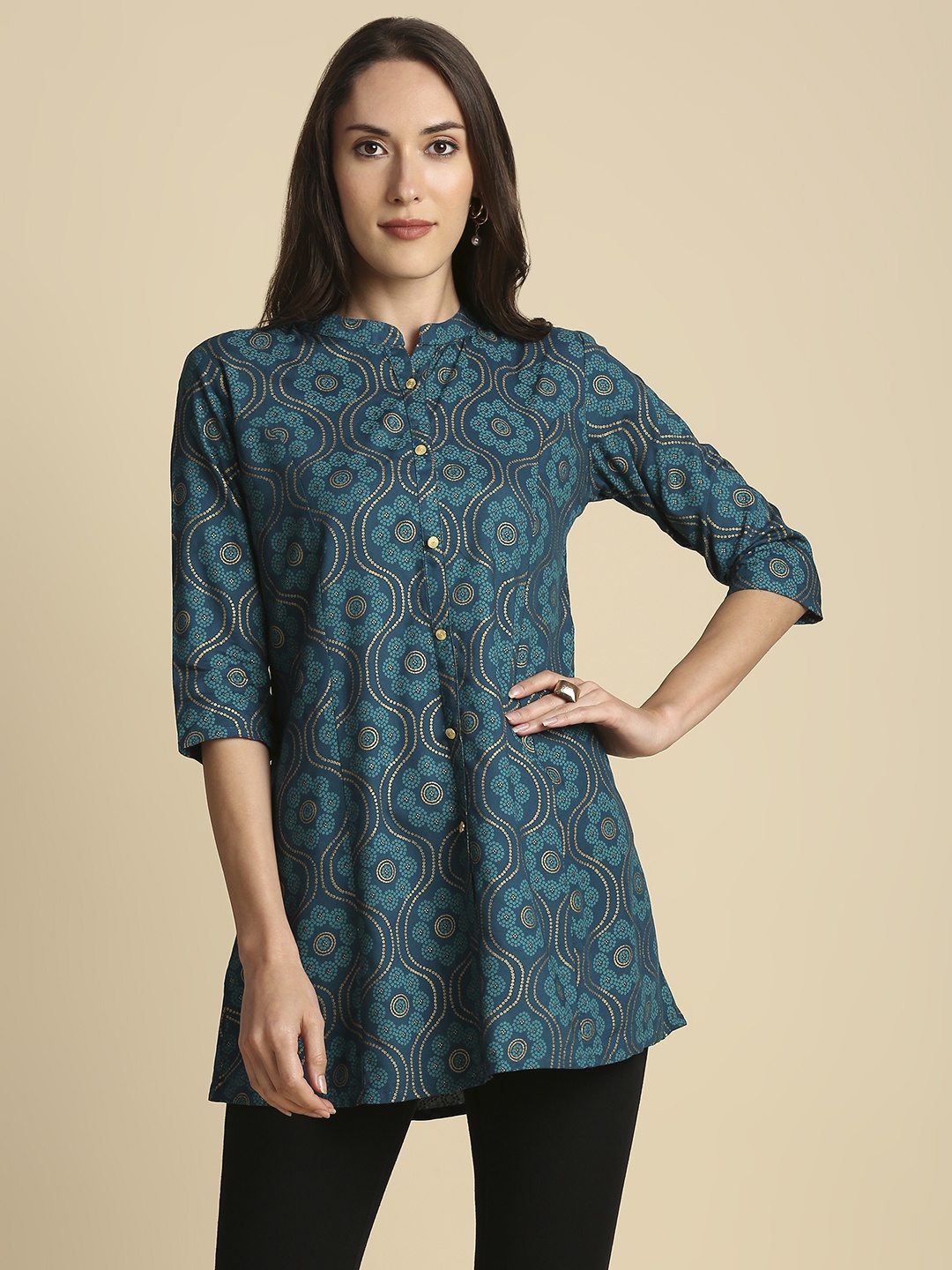 

Anubhutee Women Teal Blue & Beige Ethnic Motifs Printed Straight Kurti