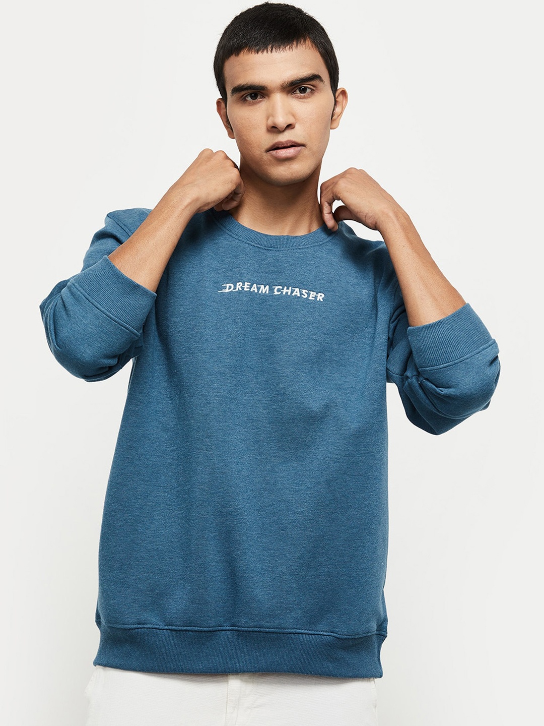 

max Men Blue Printed Sweatshirt