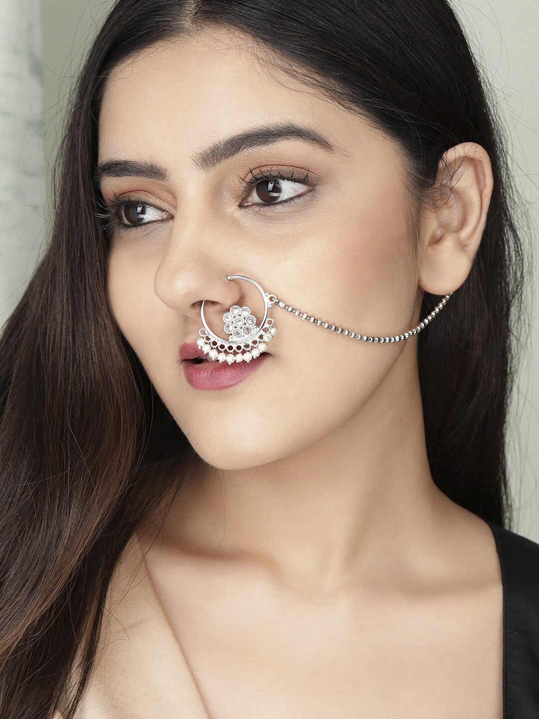 

Rubans Woman Silver Plated Handcrafted Studded Pearl Nosering