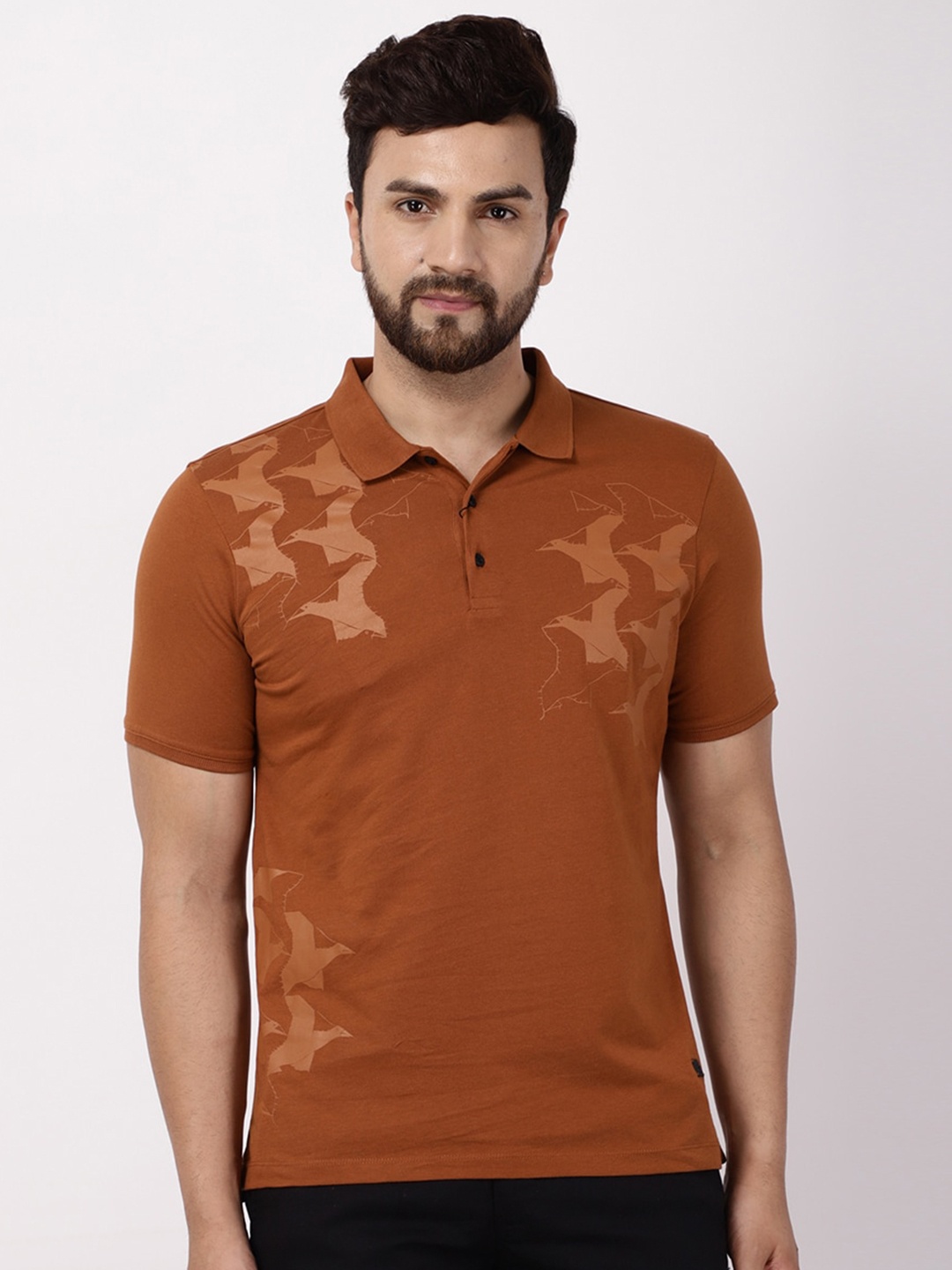 

Blackberrys Men Brown Printed Polo Collar Slim Fit T-shirt