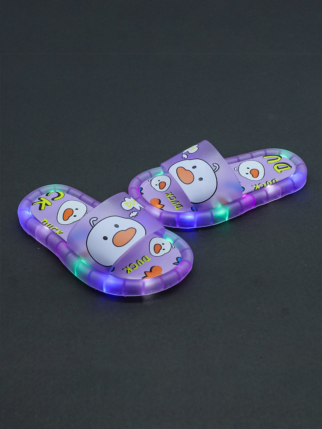 

FEETWELL SHOES Unisex Kids Purple & Blue Printed Rubber Sliders