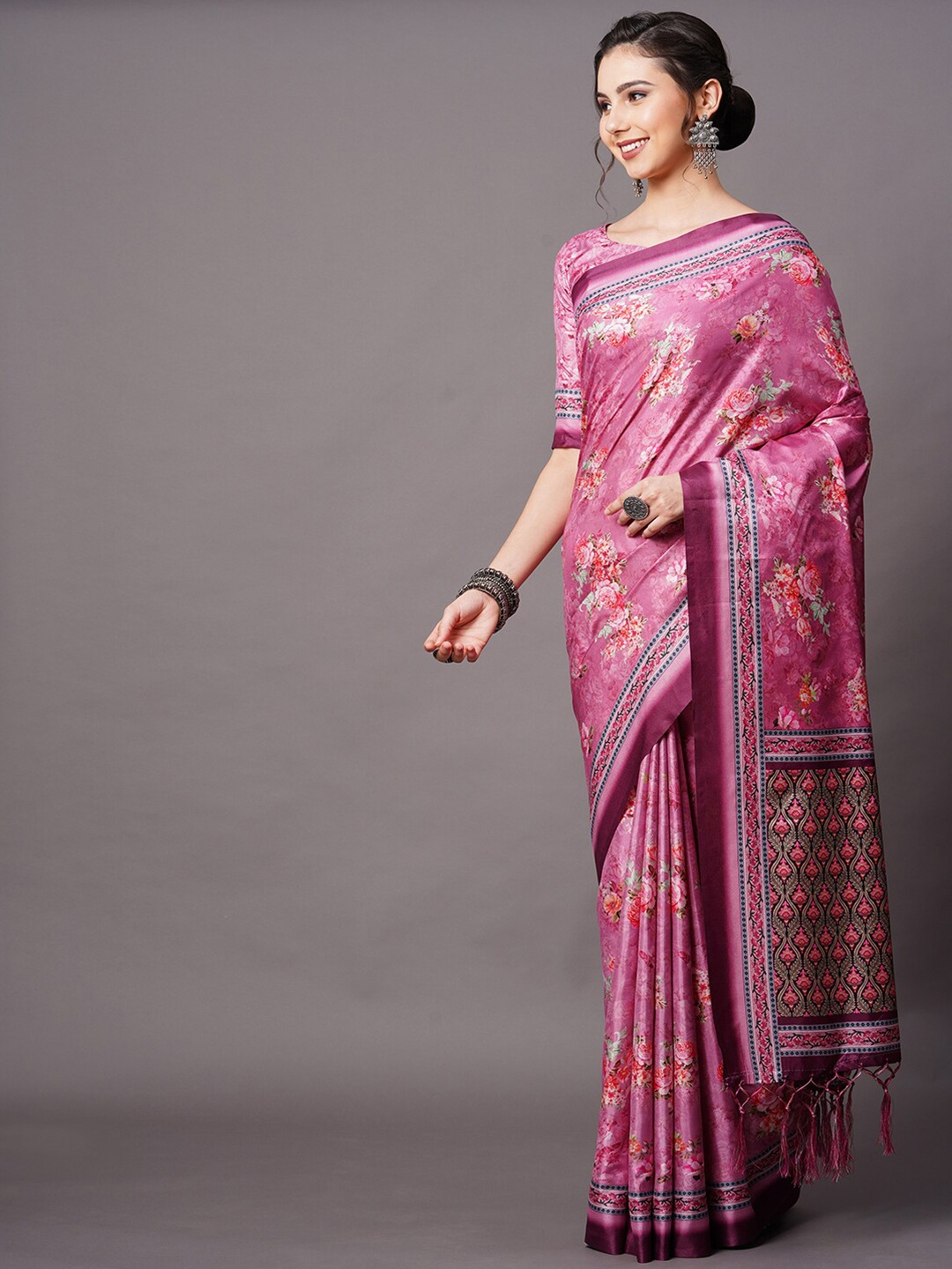 

Mitera Mauve & Multicoloured Floral Printed Silk Blend Saree
