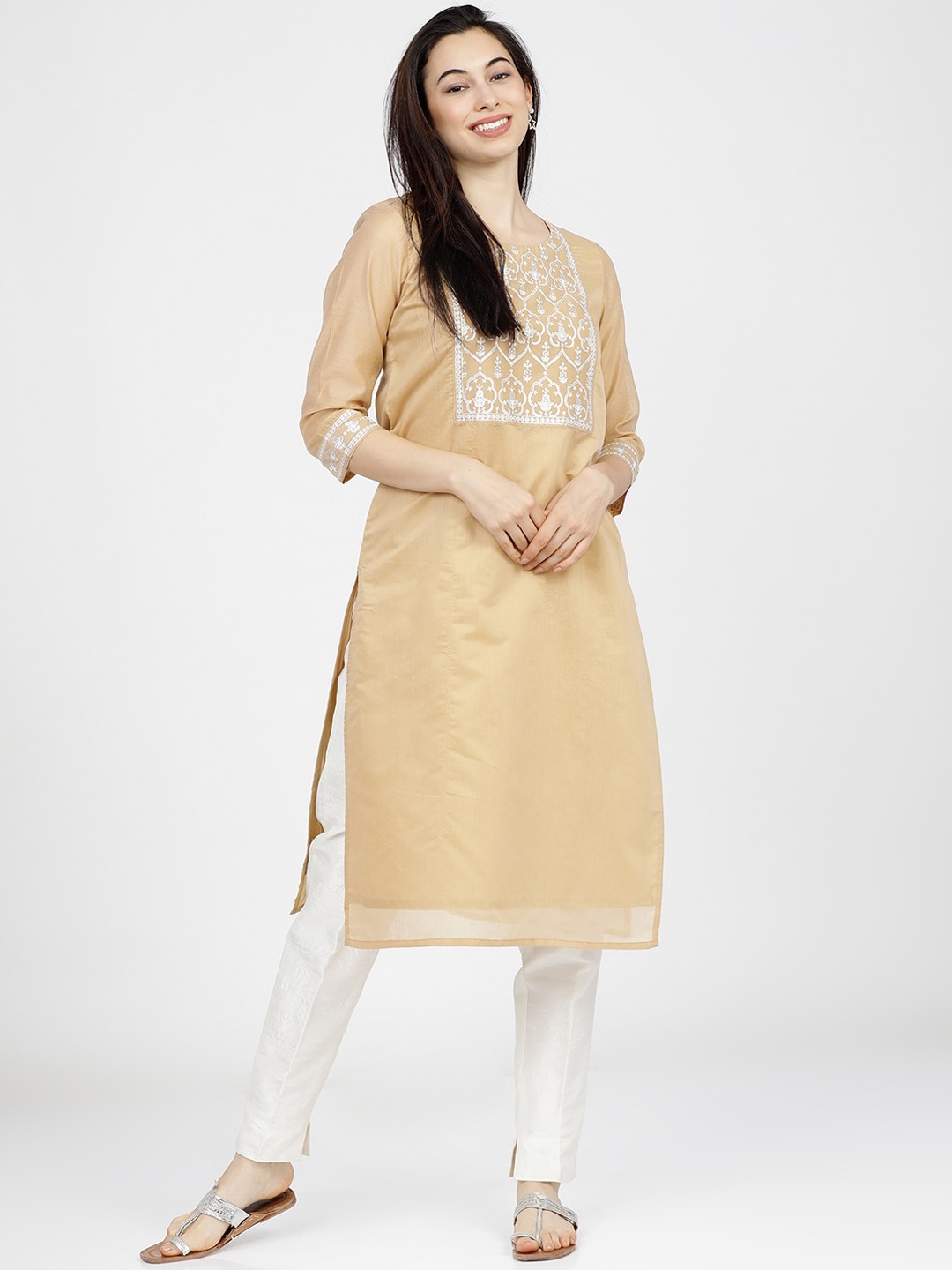 

Vishudh Women Beige & Off White Ethnic Motifs Yoke Design Kurta