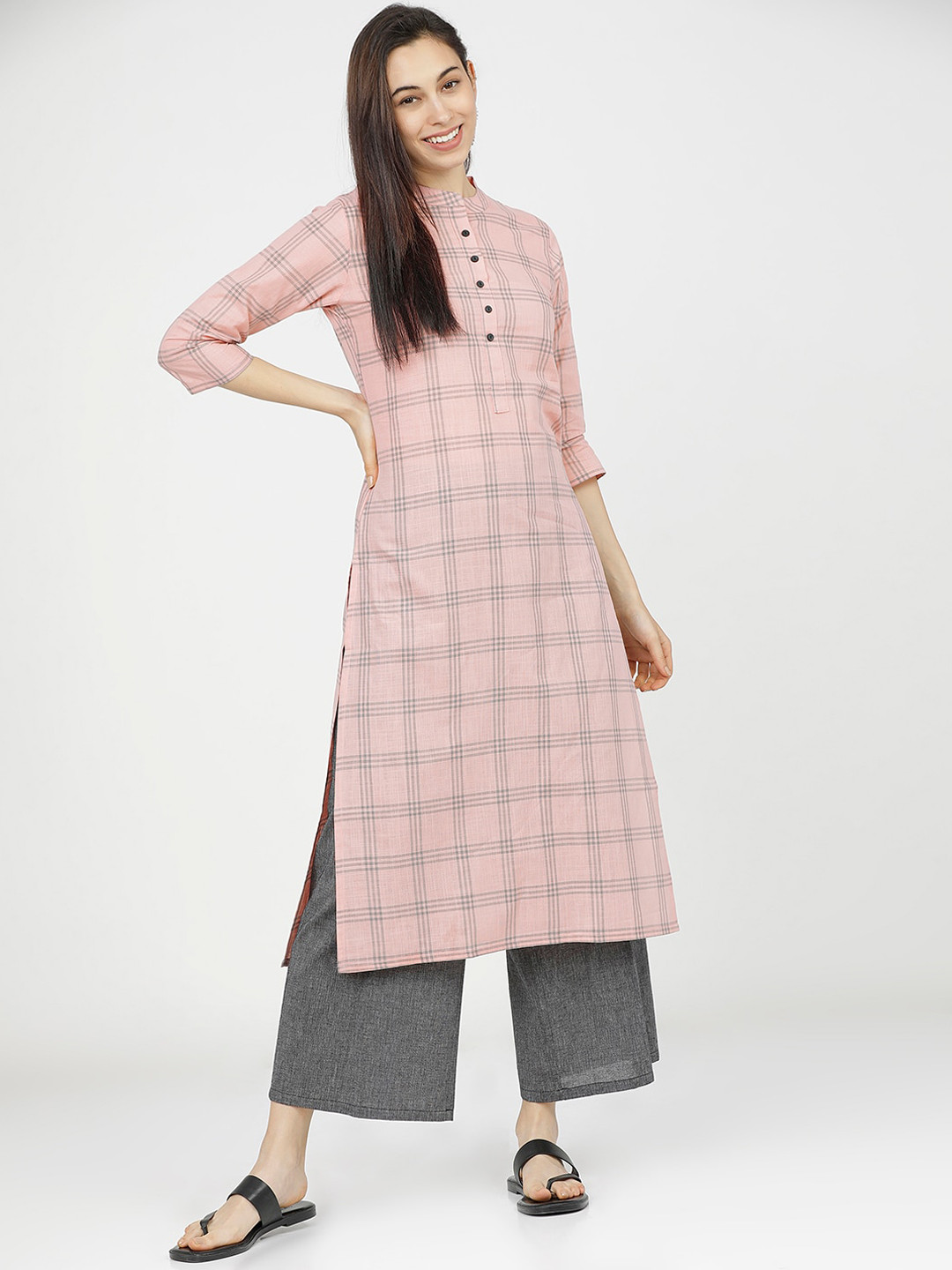 

Vishudh Women Pink Checked Flared Sleeves Mirror Work Kurta