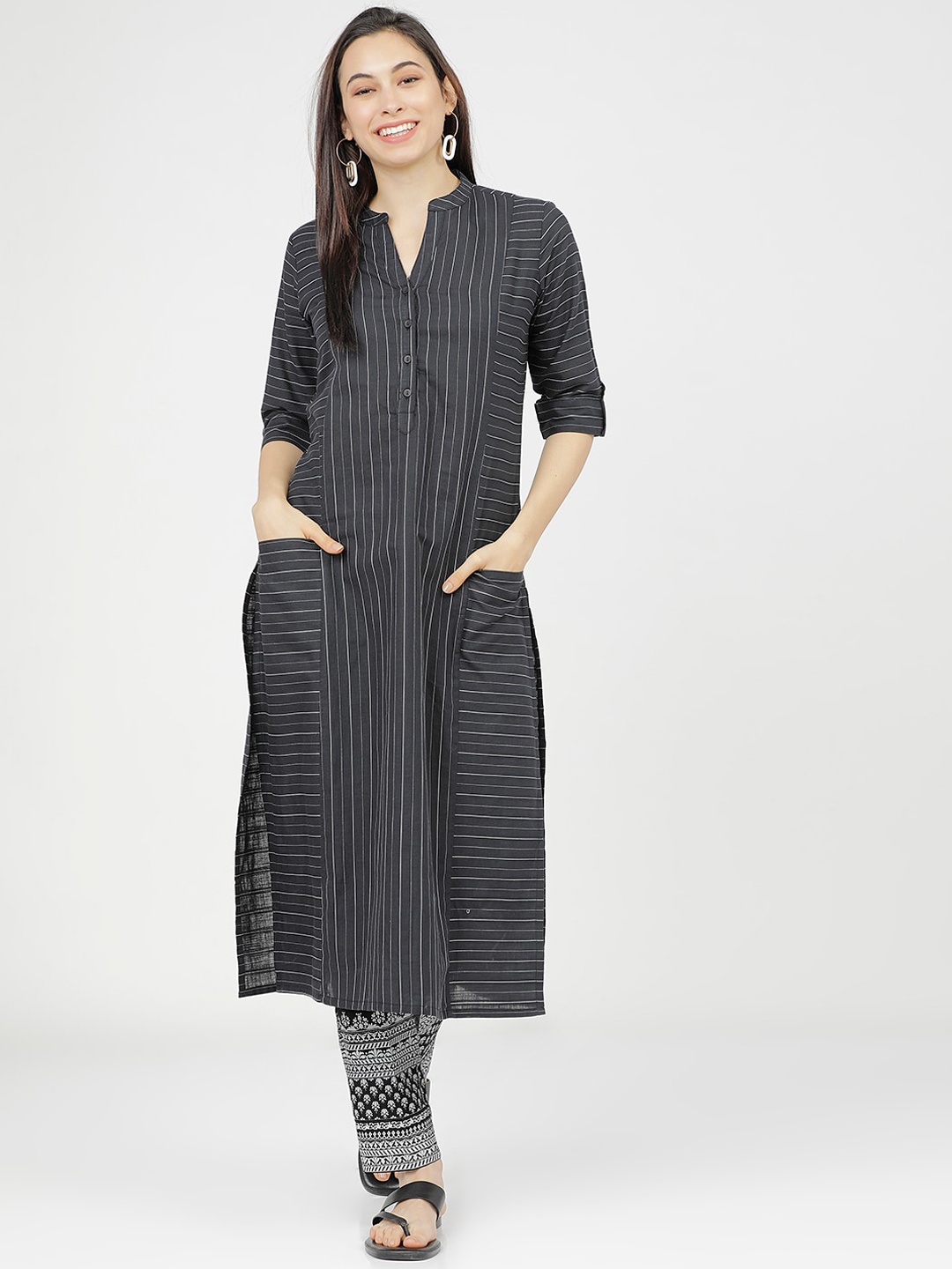 

Vishudh Women Black & White Striped Regular Pure Cotton Kurta with Trousers