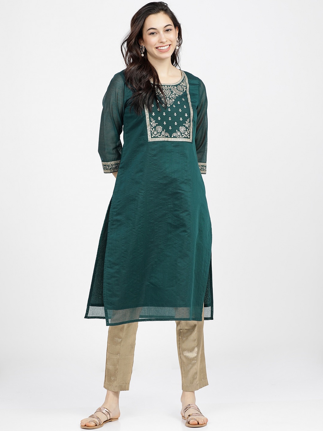 

Vishudh Women Green Yoke Design Kurta