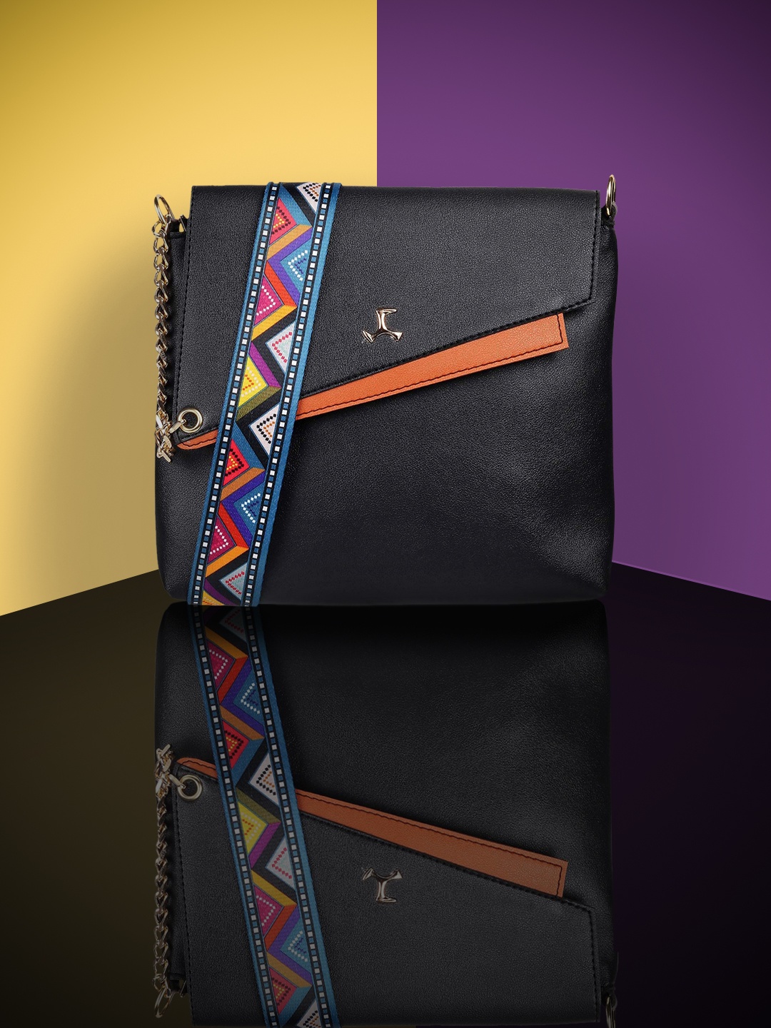 

Mochi Black Colourblocked PU Structured Sling Bag