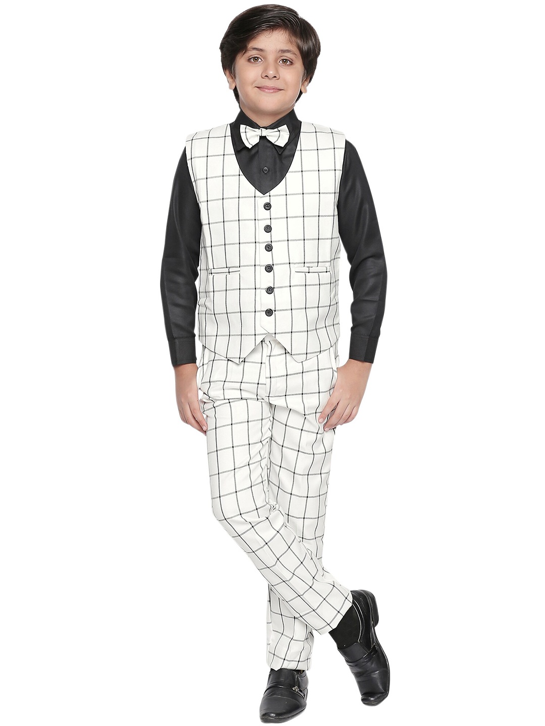 

Jeetethnics Boys White & Black Checked Shirt with Trousers