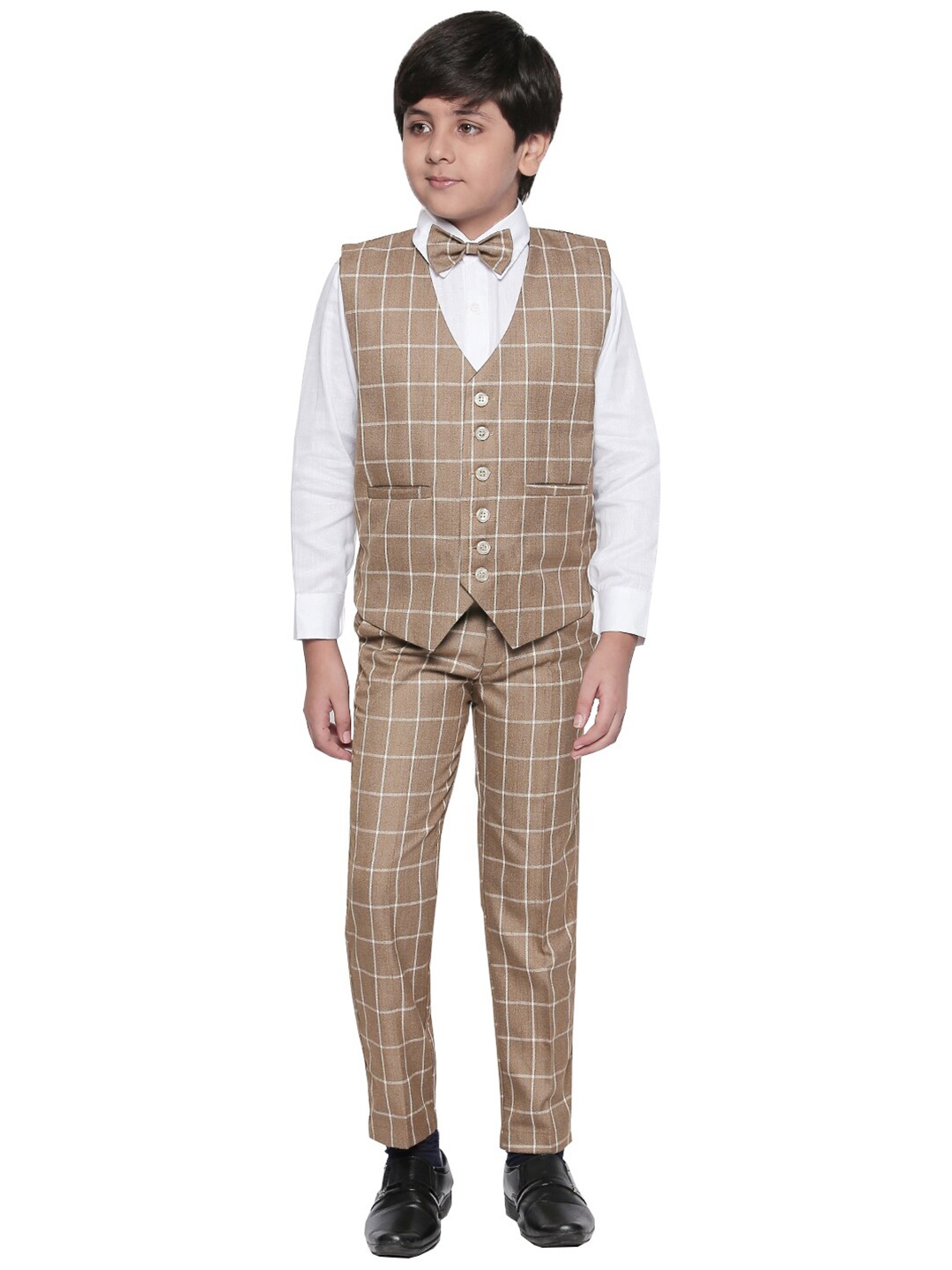 

Jeetethnics Boys Khaki & White Checked Shirt with Trousers