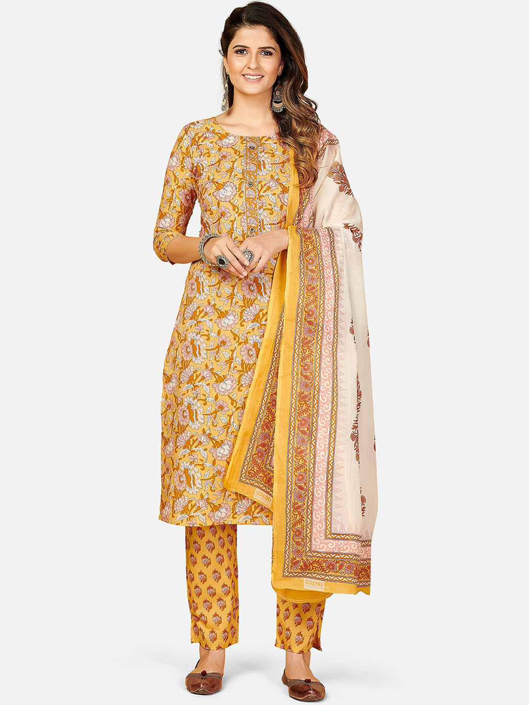 

Vbuyz Women Yellow Floral Printed Regular Pure Cotton Kurta with Trousers & With Dupatta