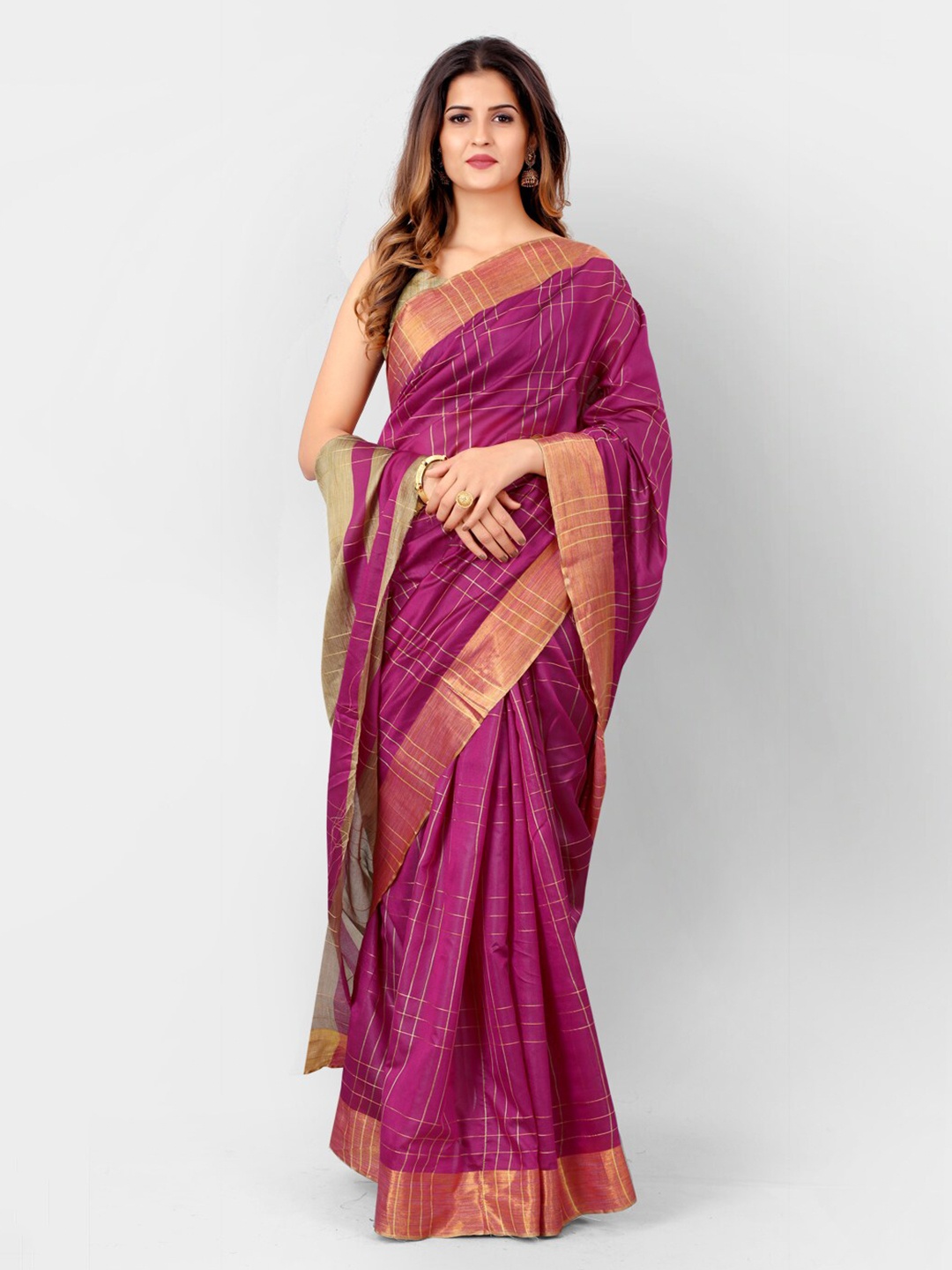 

SHOPGARB Burgundy & Gold-Toned Embellished Silk Cotton Banarasi Saree