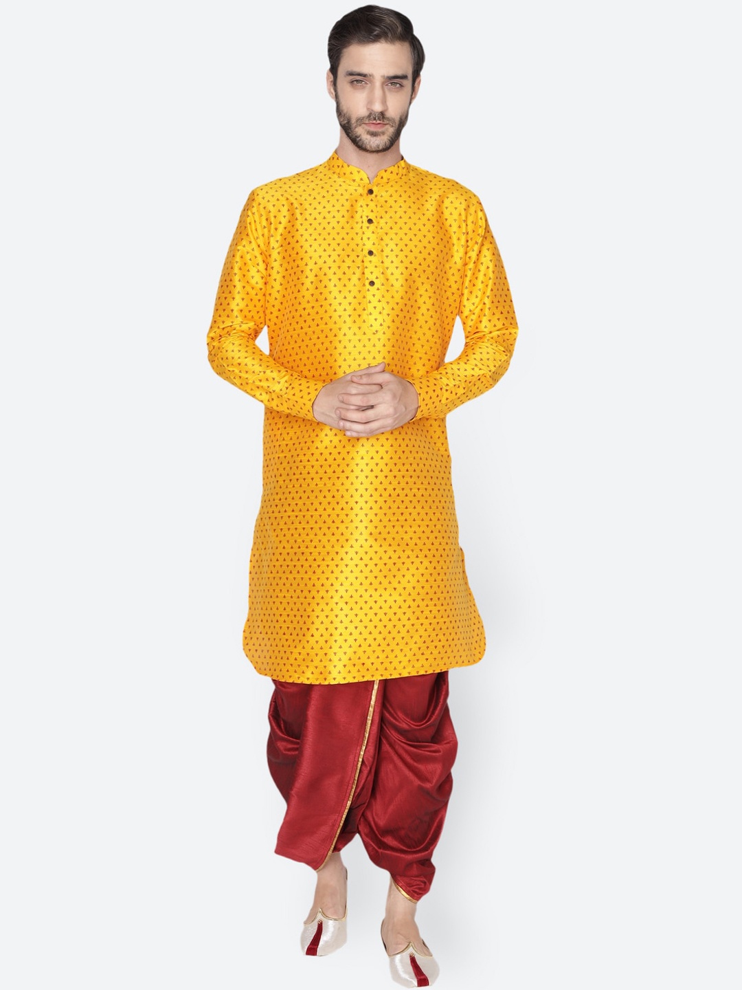 

NAMASKAR Men Yellow & Red Dupion Silk Printed Kurta